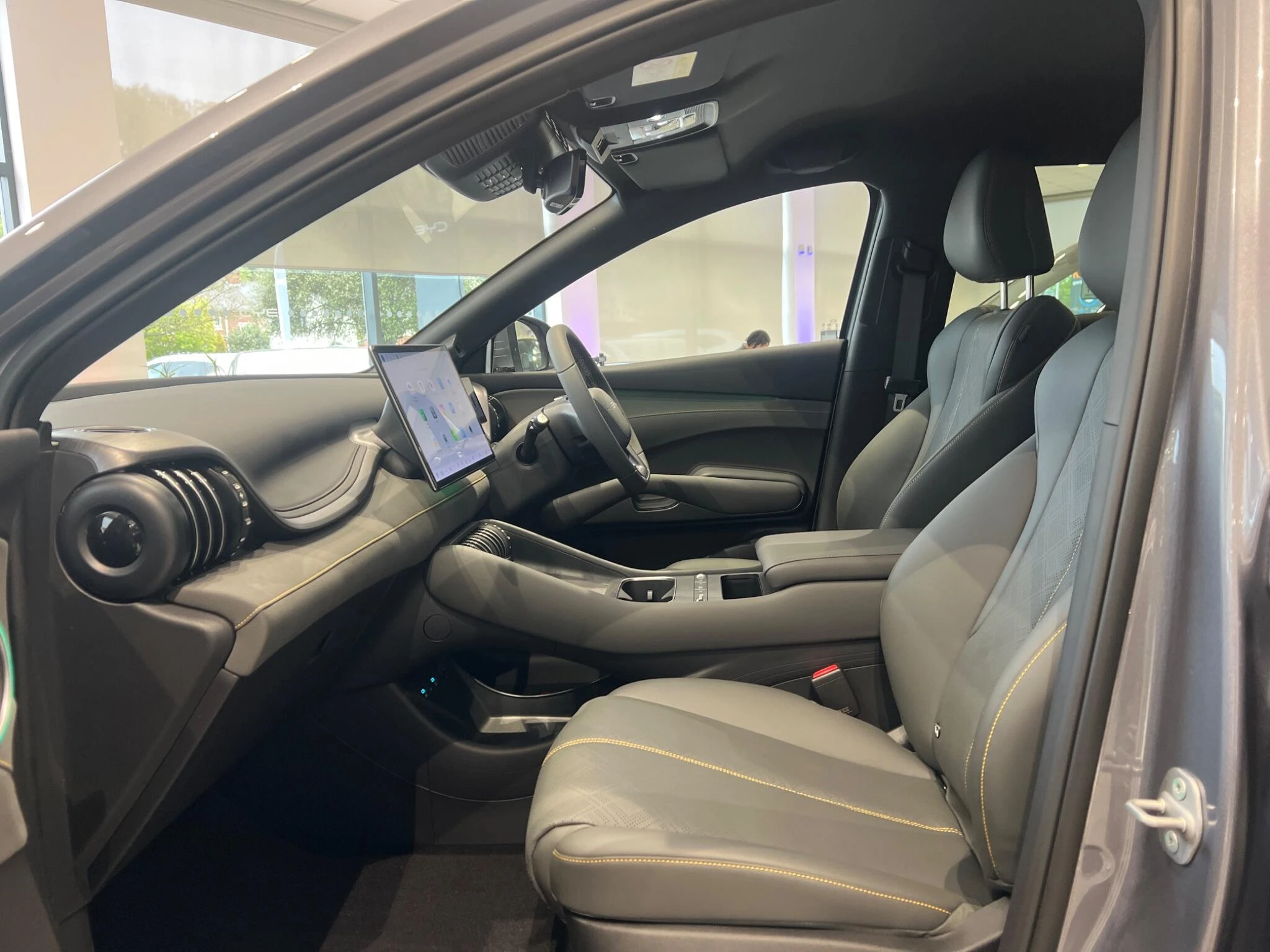 Vehicle image 45