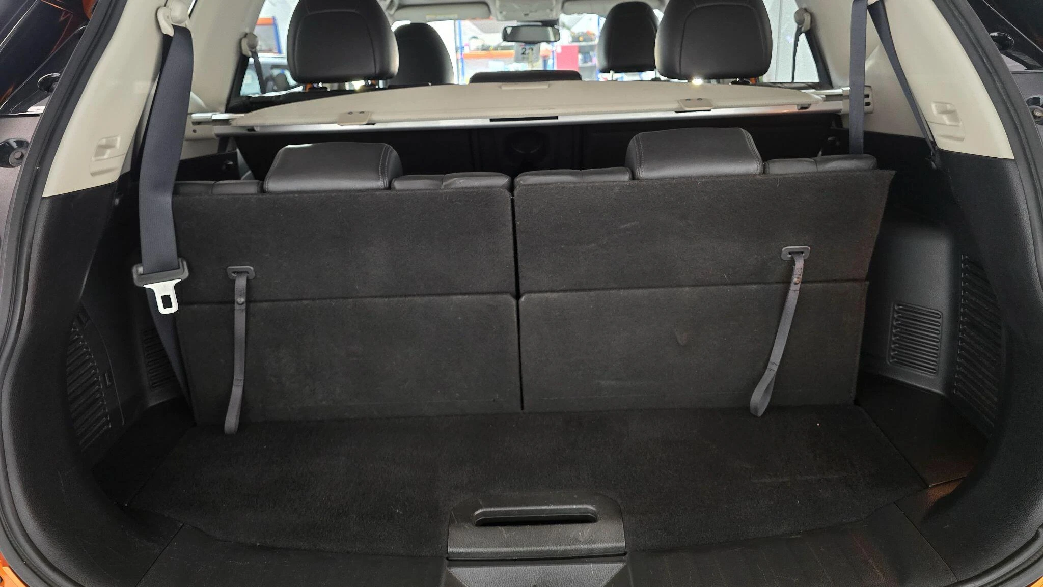 Vehicle image 39