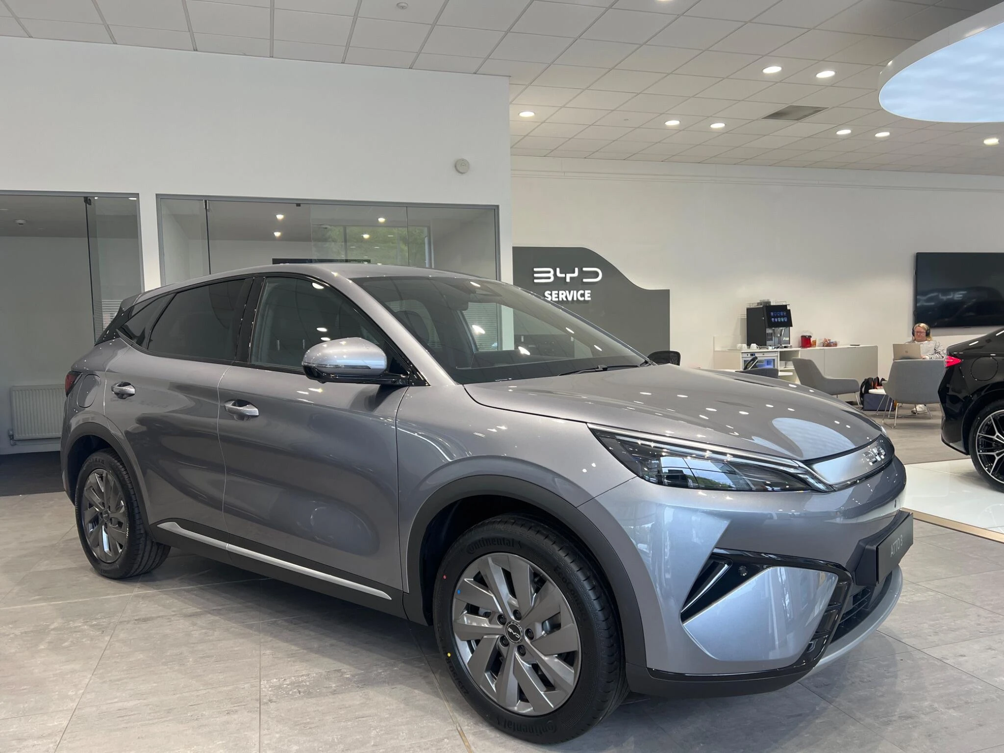 Vehicle image 1