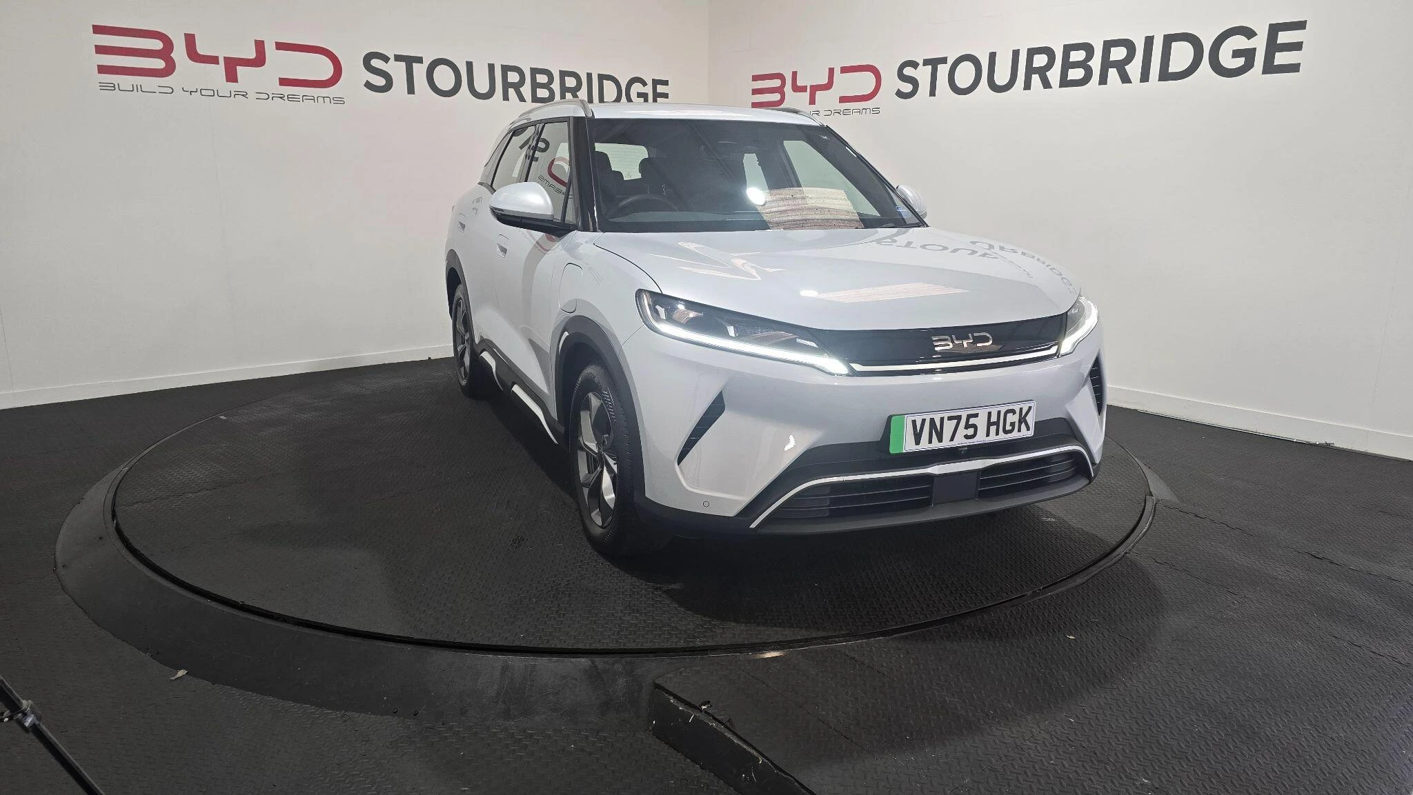 Vehicle image 41