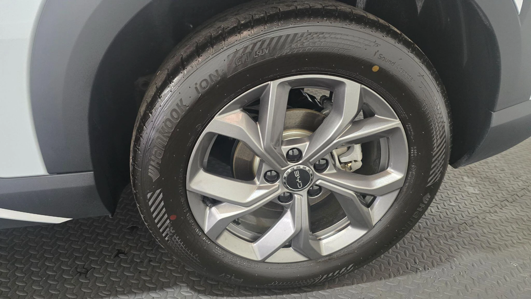 Vehicle image 31