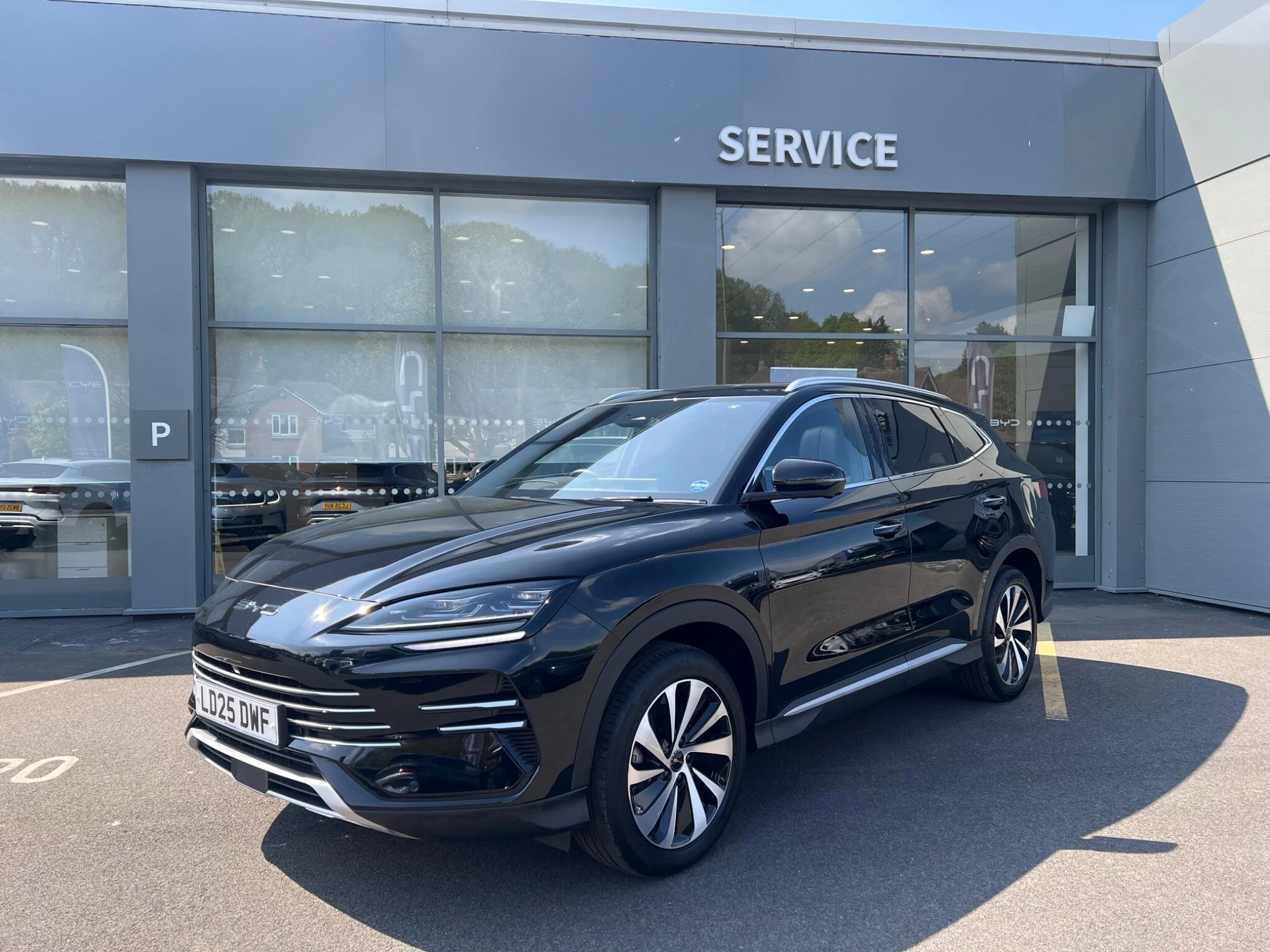 Vehicle image 7