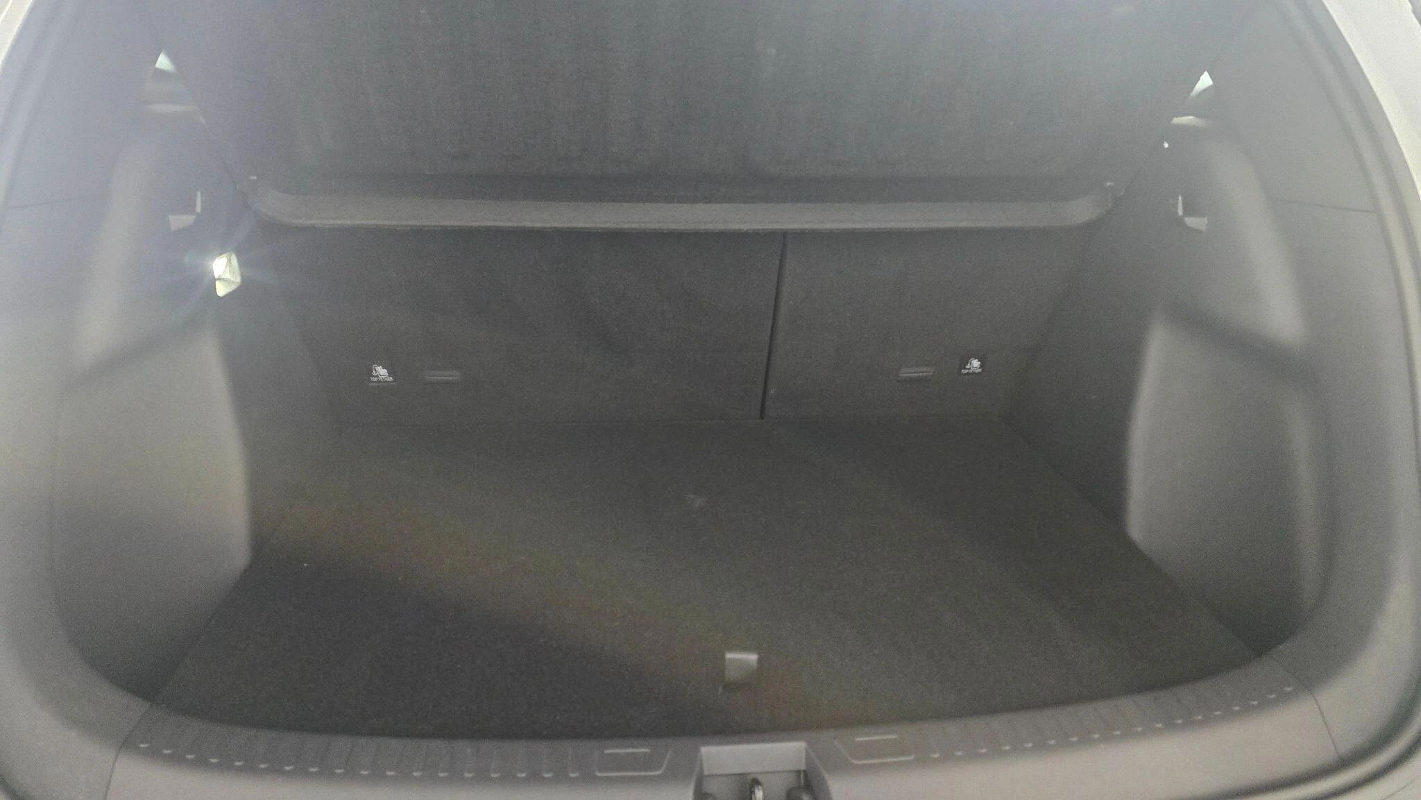 Vehicle image 38