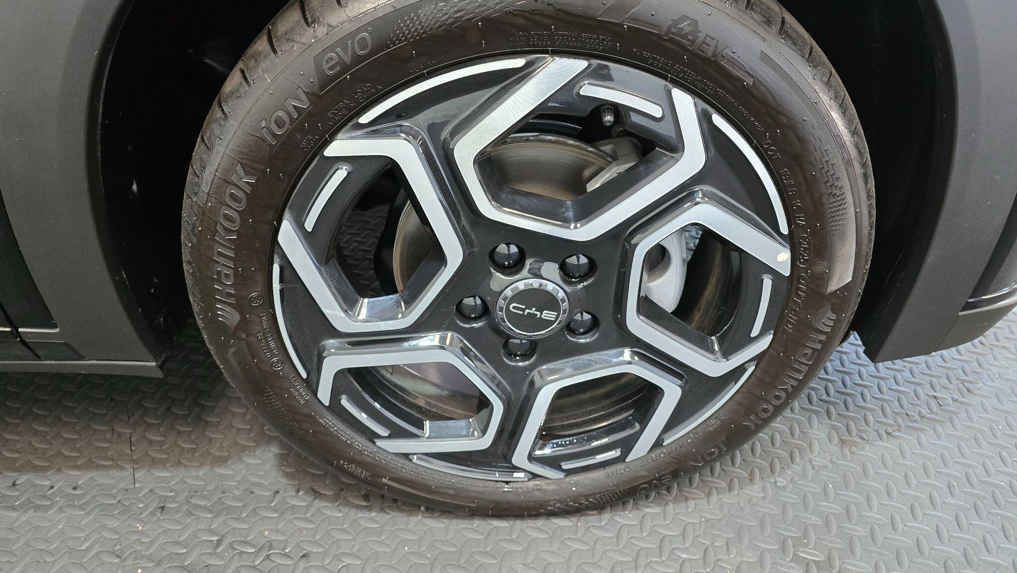 Vehicle image 31