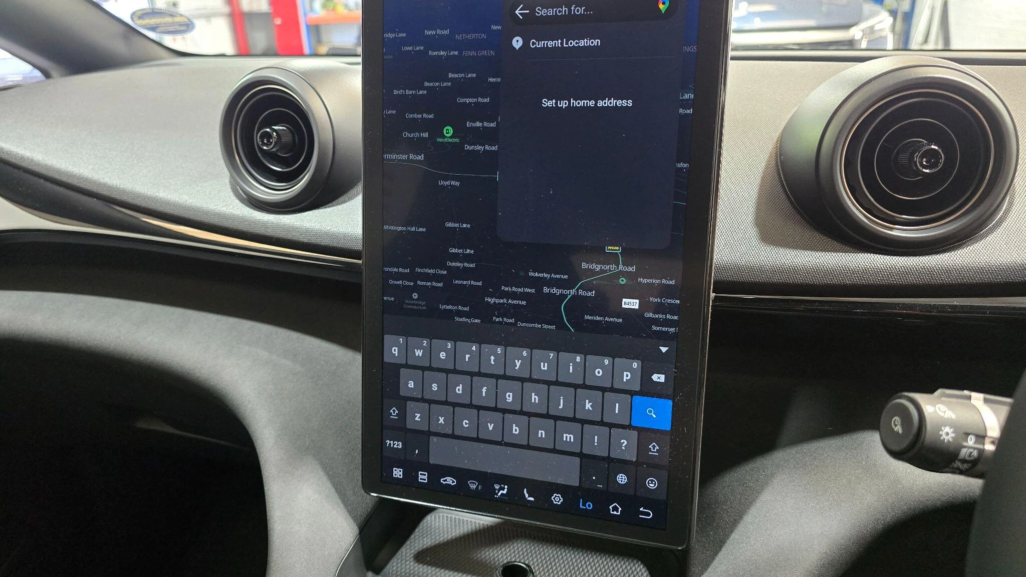 Vehicle image 38