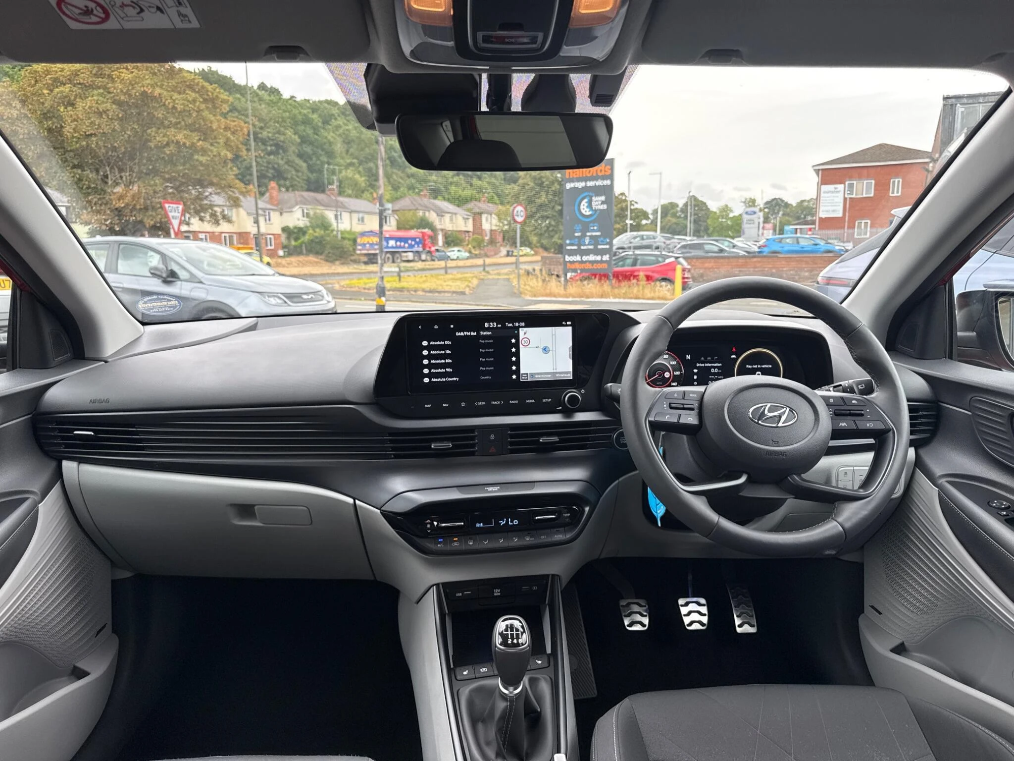 Vehicle image 22