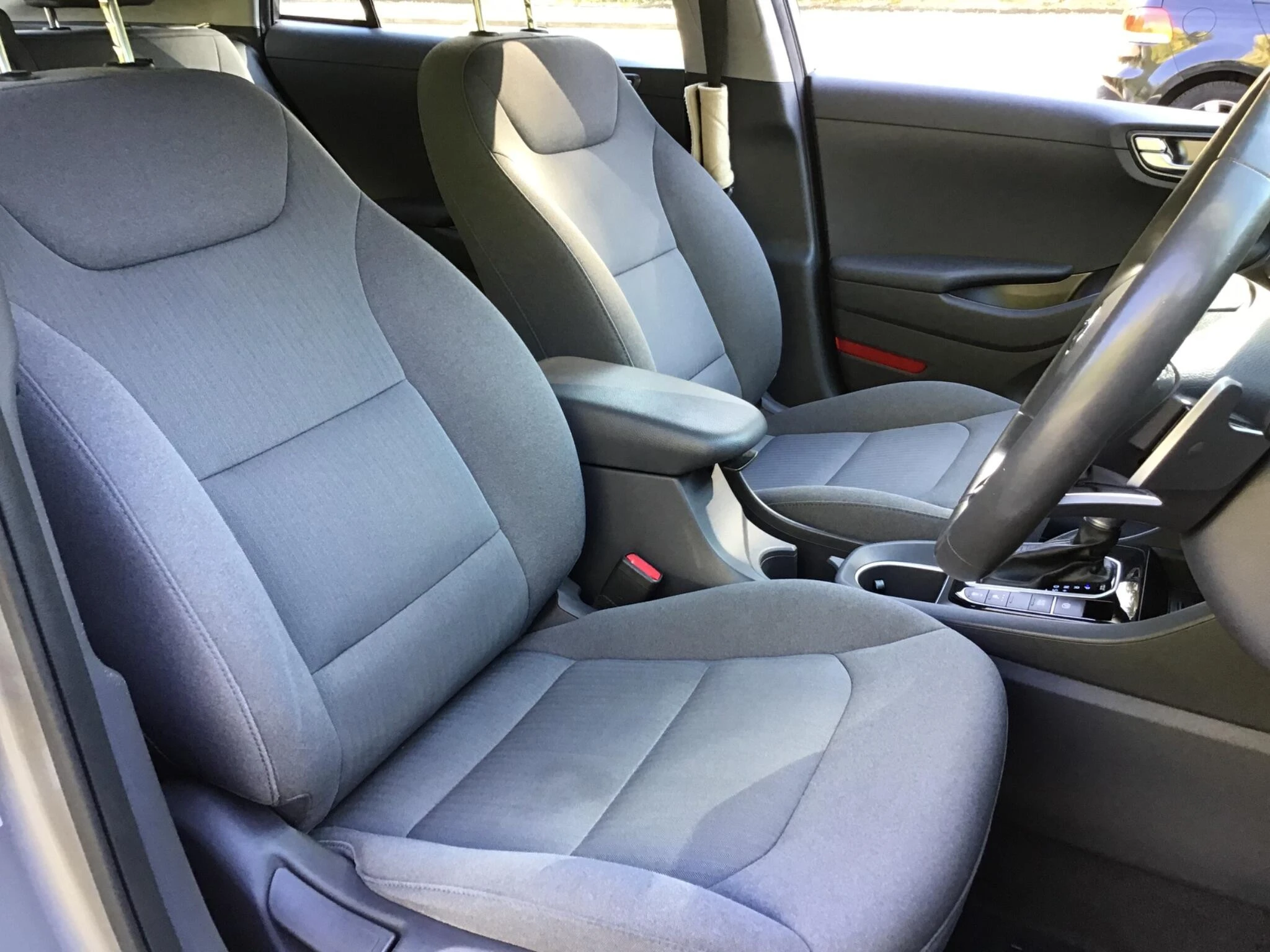 Vehicle image 37