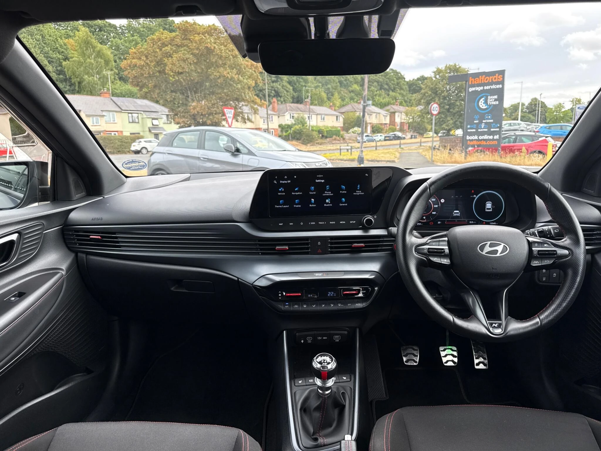 Vehicle image 21