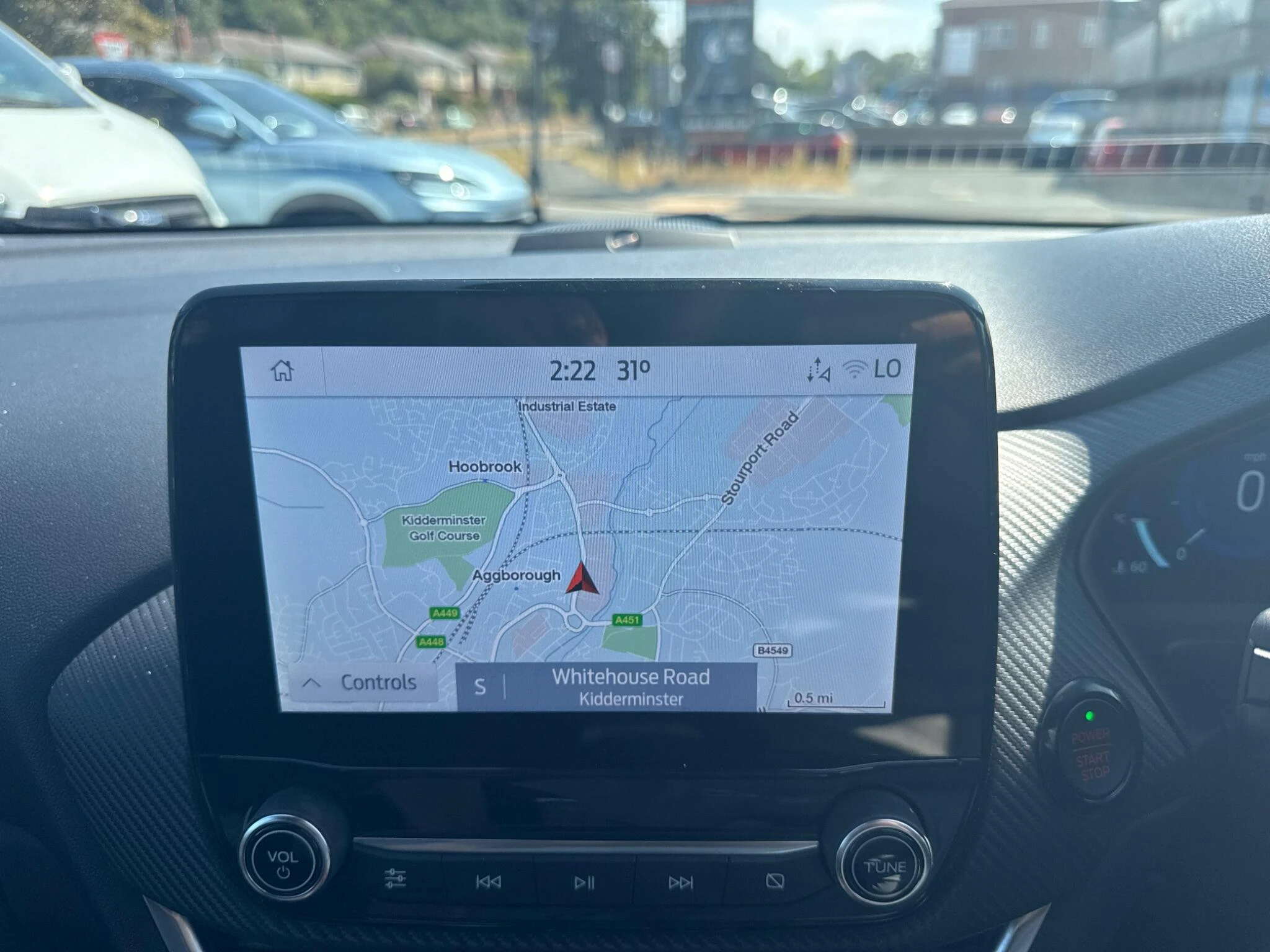 Vehicle image 30