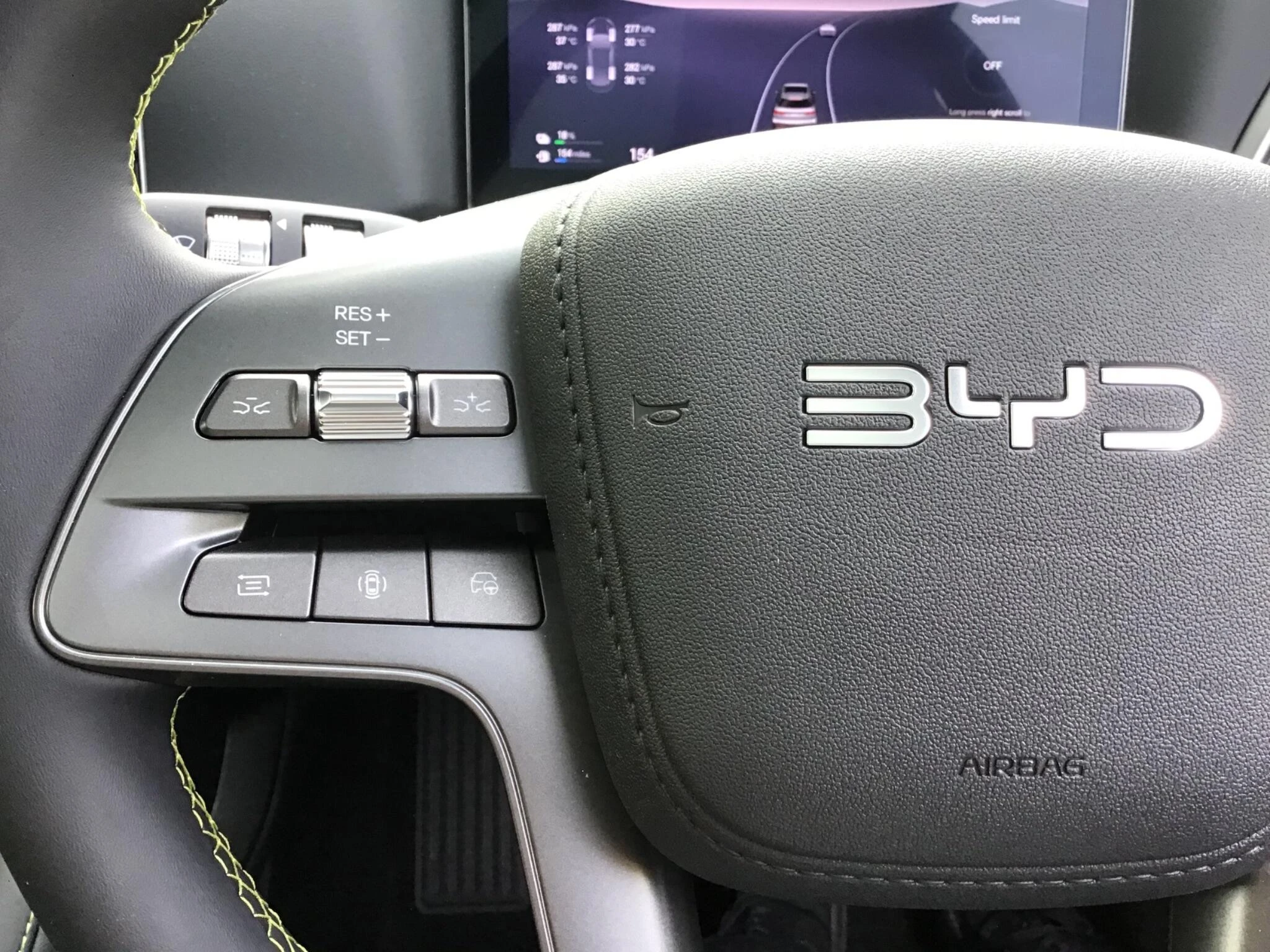 Vehicle image 48