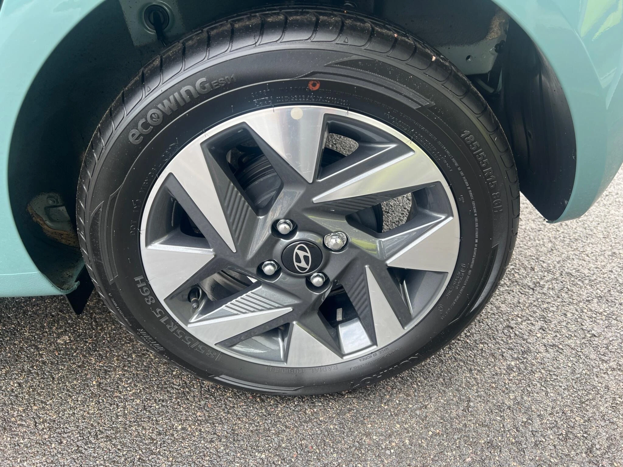 Vehicle image 20