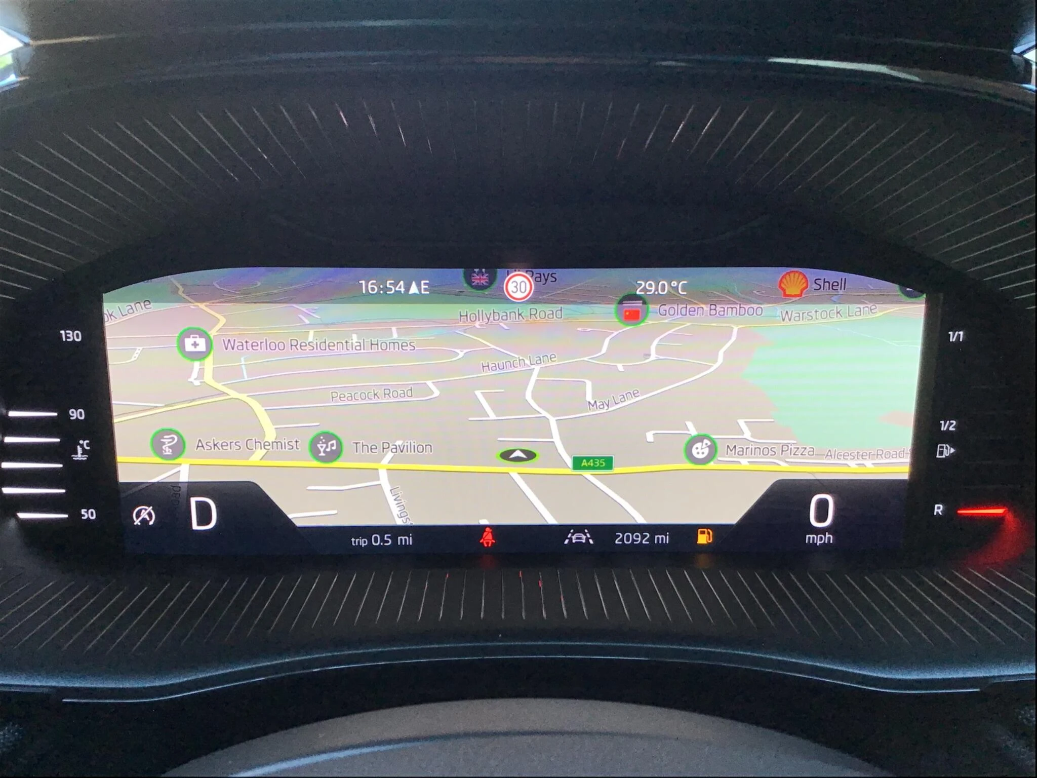 Vehicle image 19
