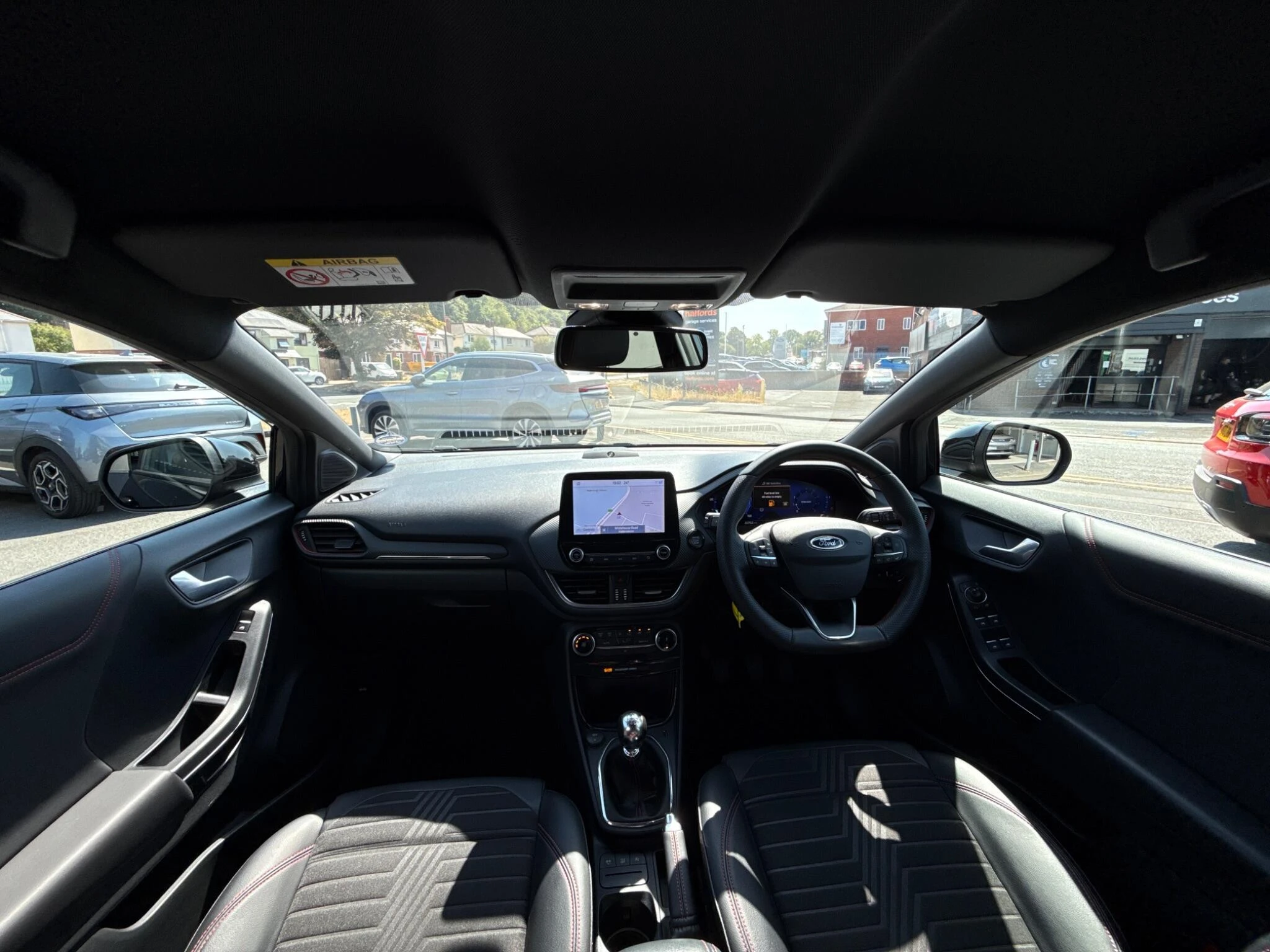 Vehicle image 17