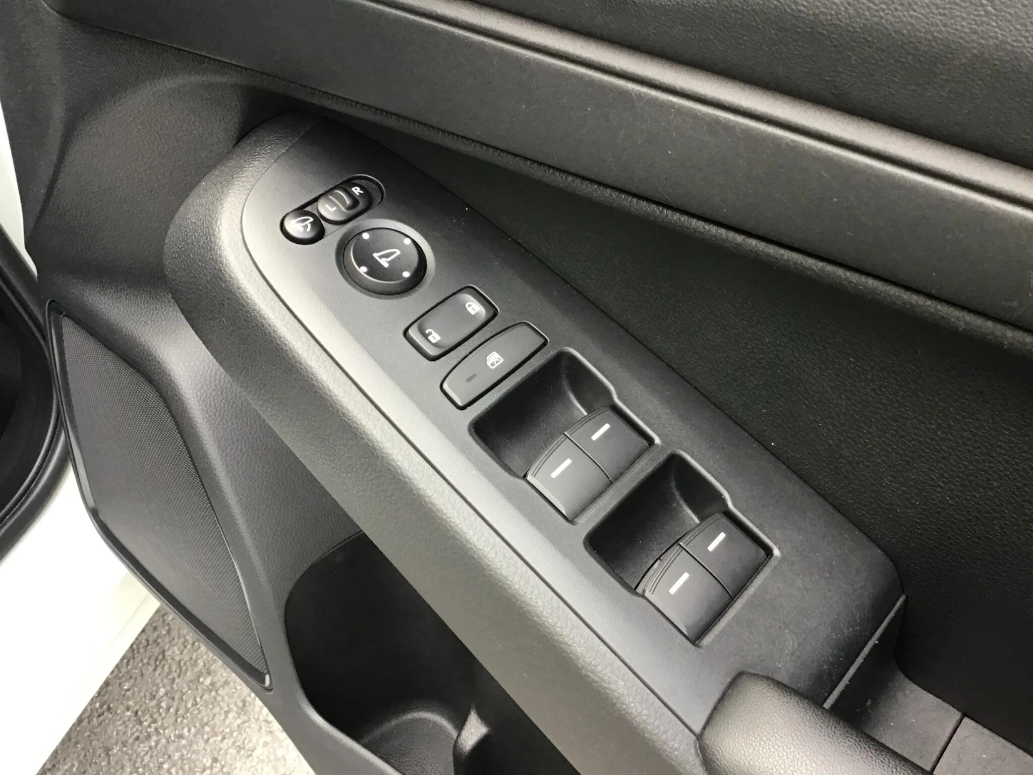 Vehicle image 41