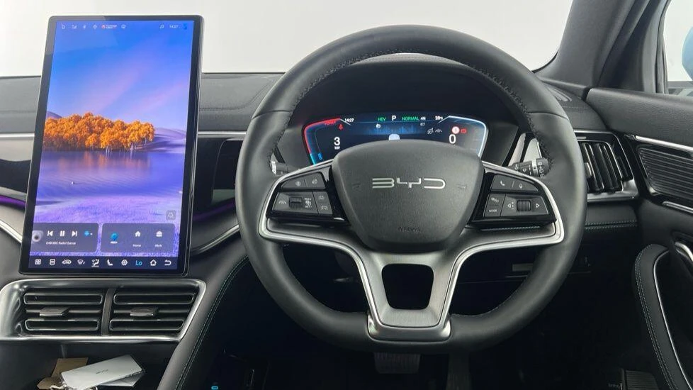 Vehicle thumbnail 8
