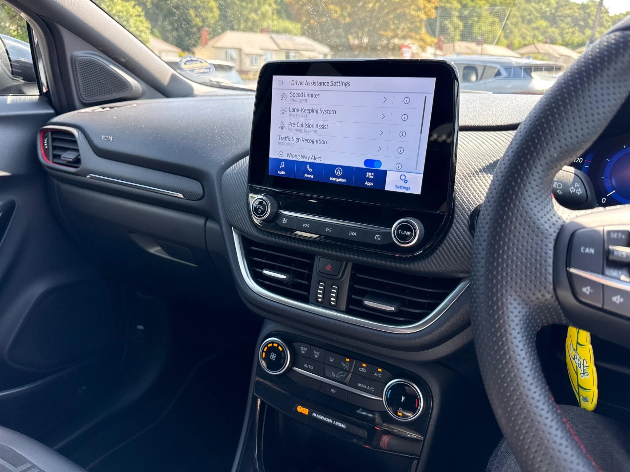 Vehicle image 38