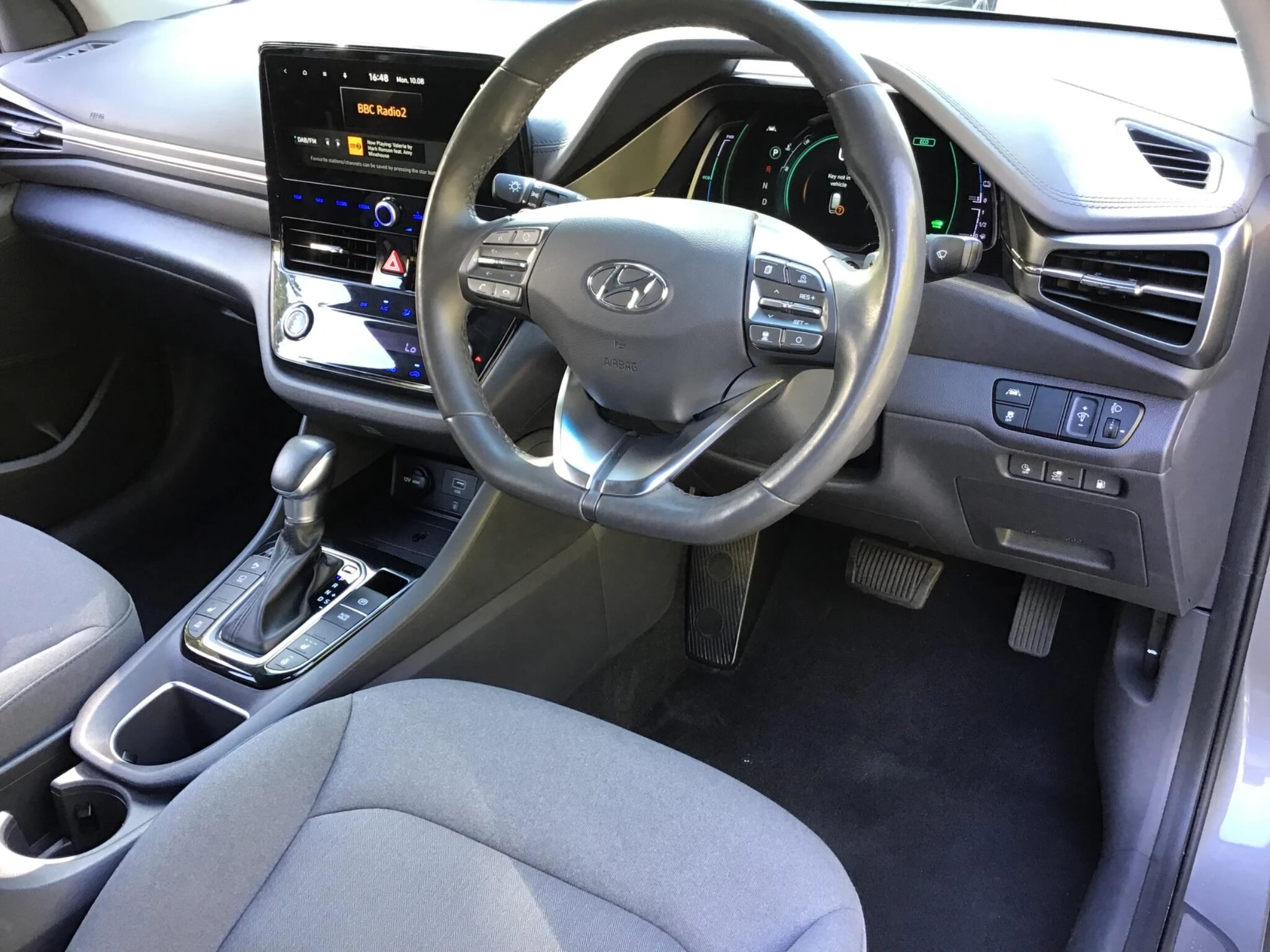 Vehicle image 38