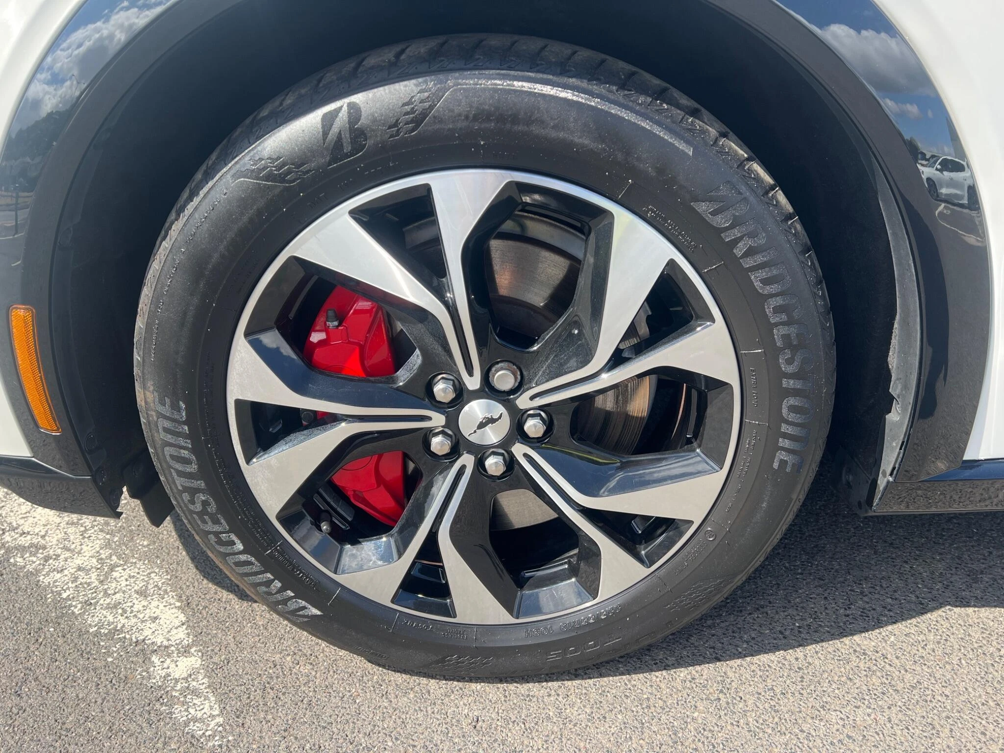 Vehicle image 35