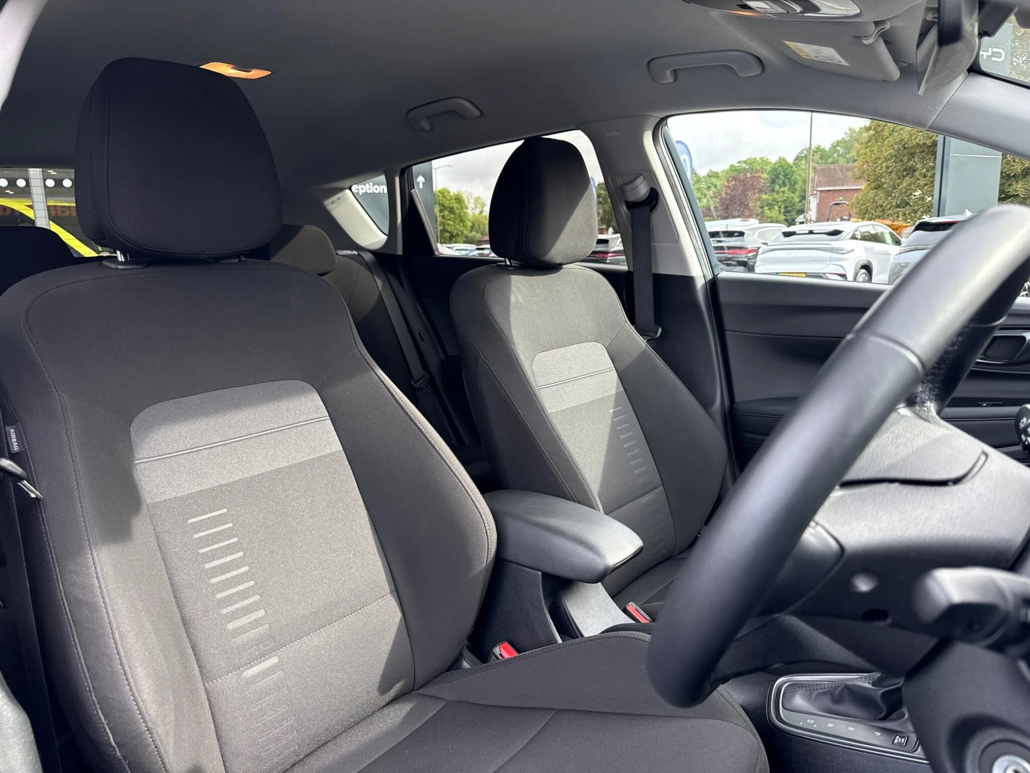 Vehicle image 18