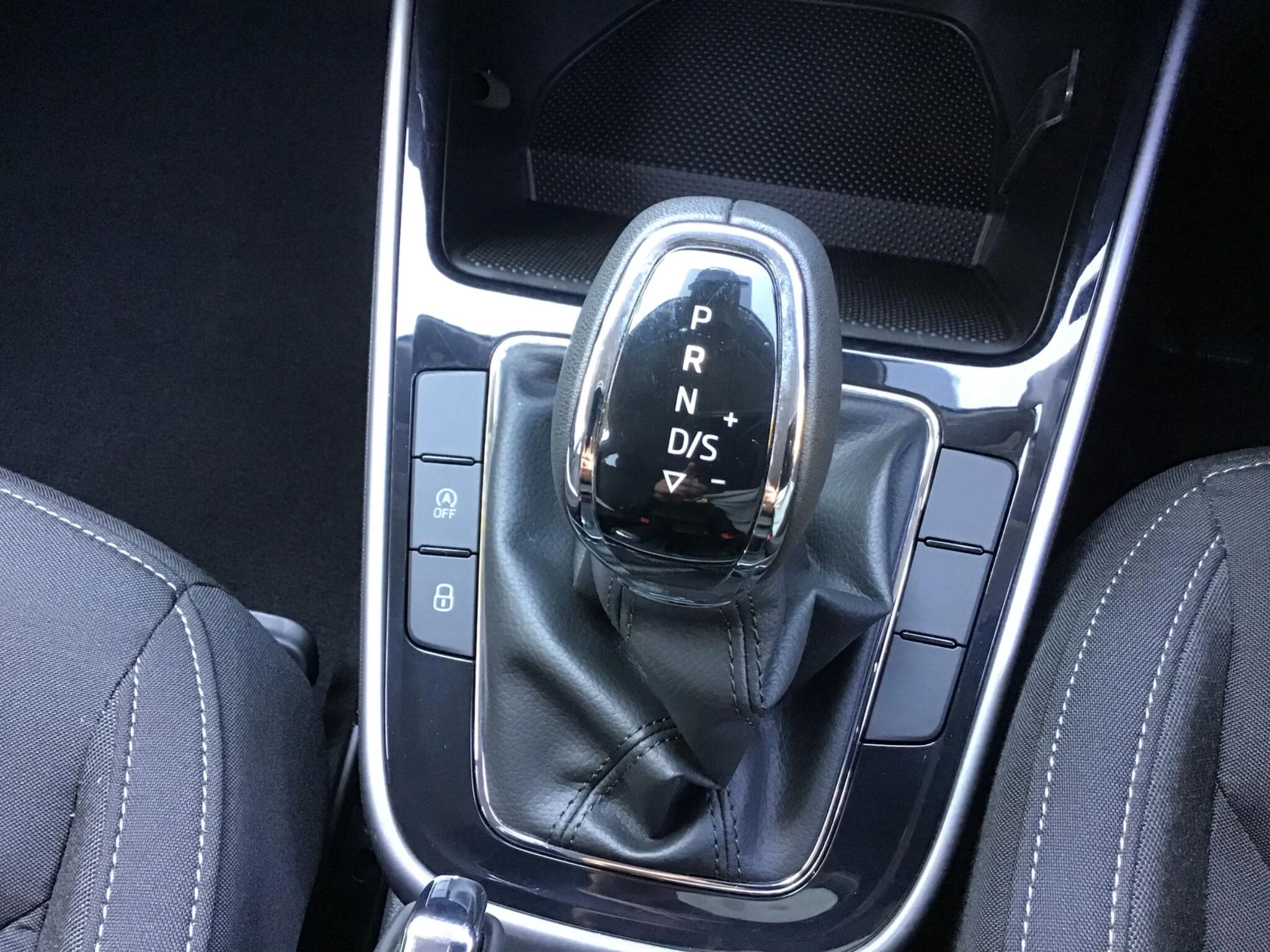 Vehicle image 41