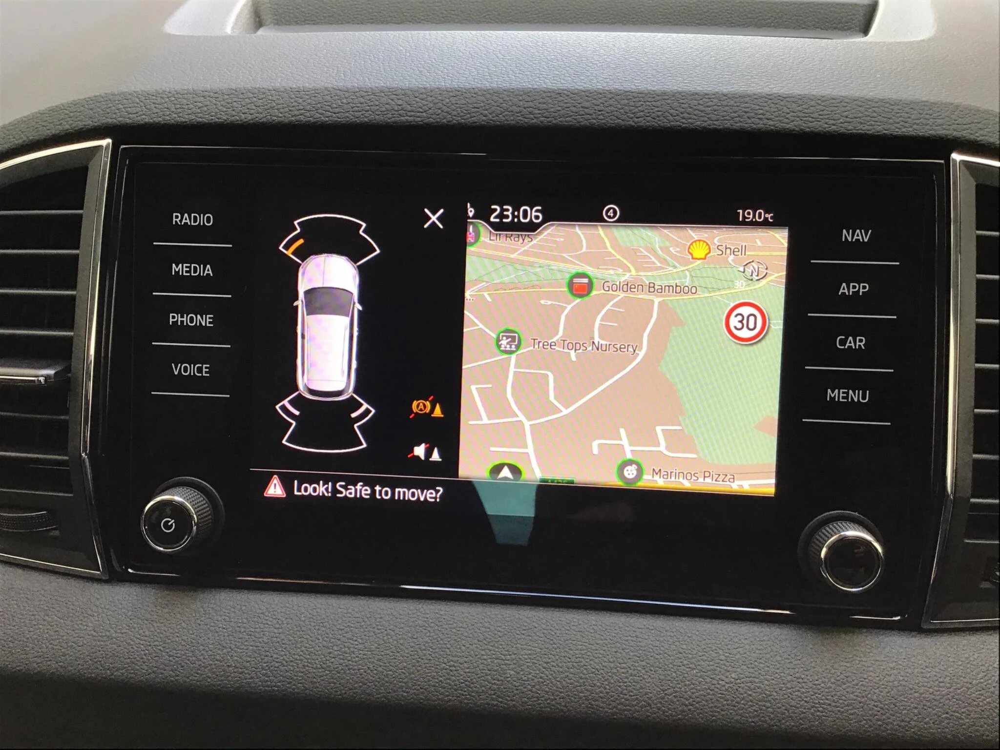 Vehicle image 38