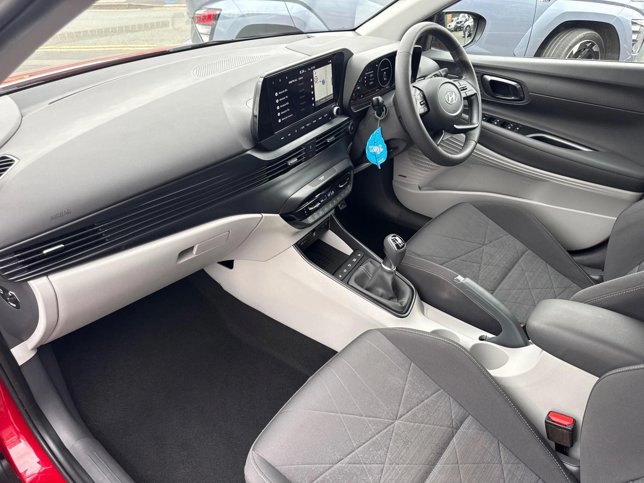 Vehicle image 24
