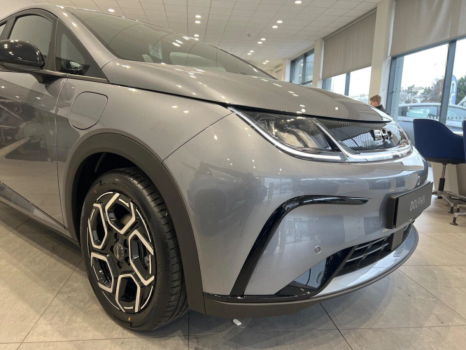 Vehicle image 35