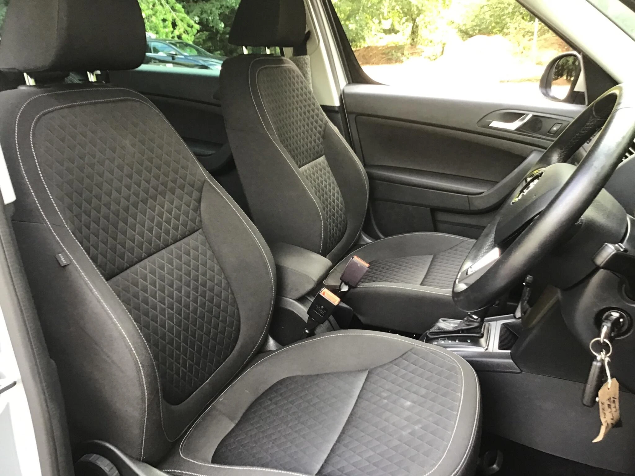 Vehicle image 36