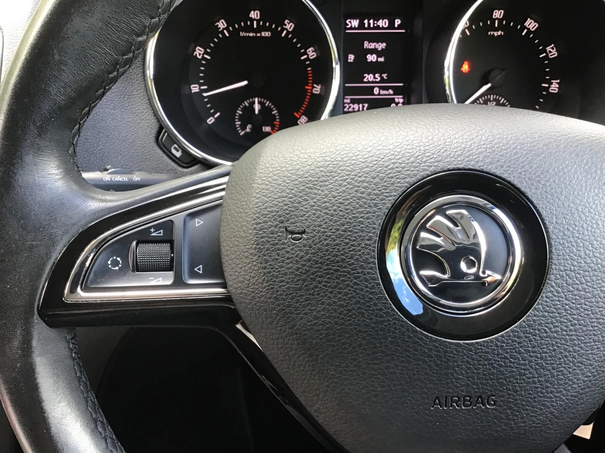 Vehicle image 38