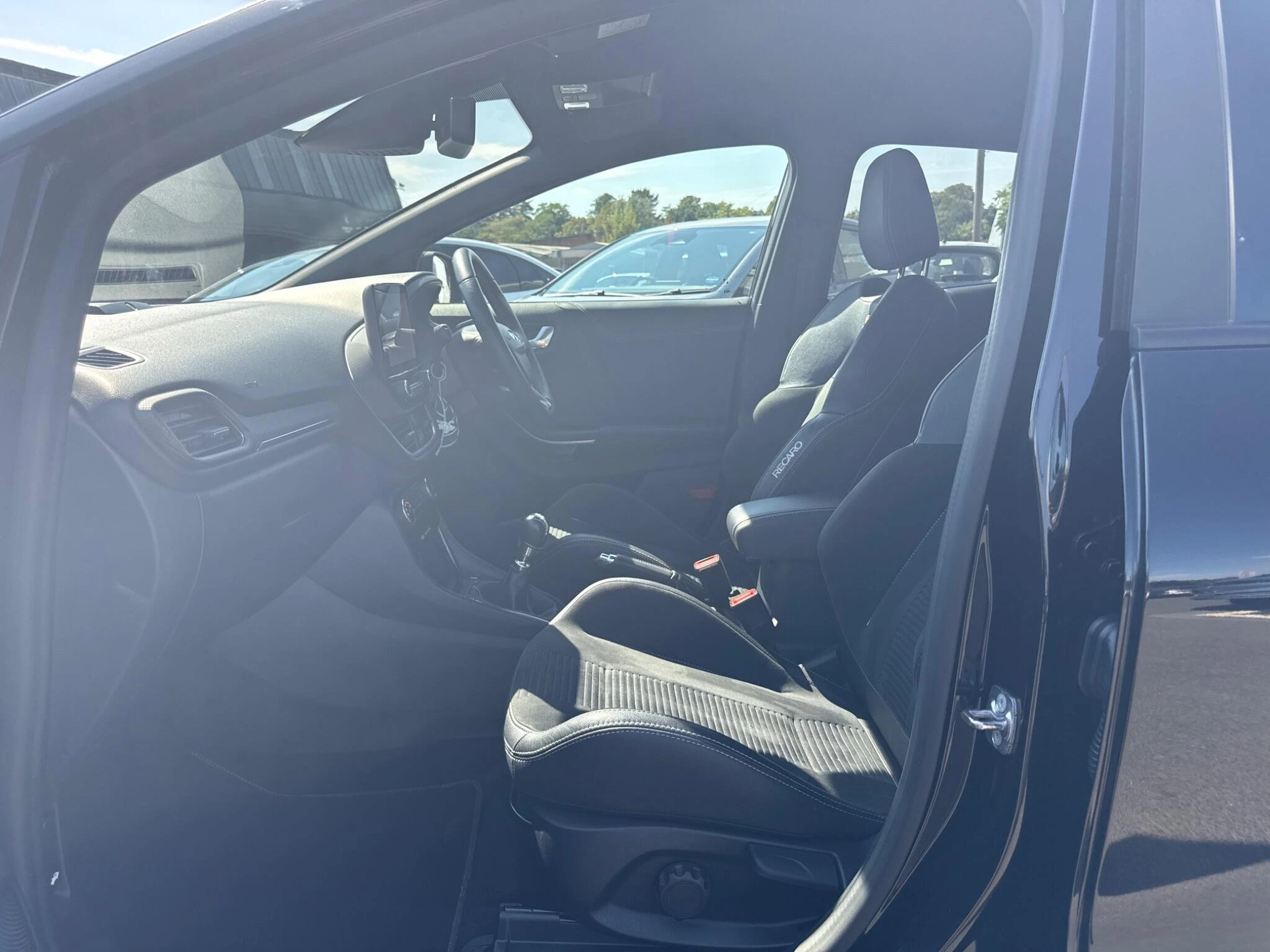 Vehicle image 41