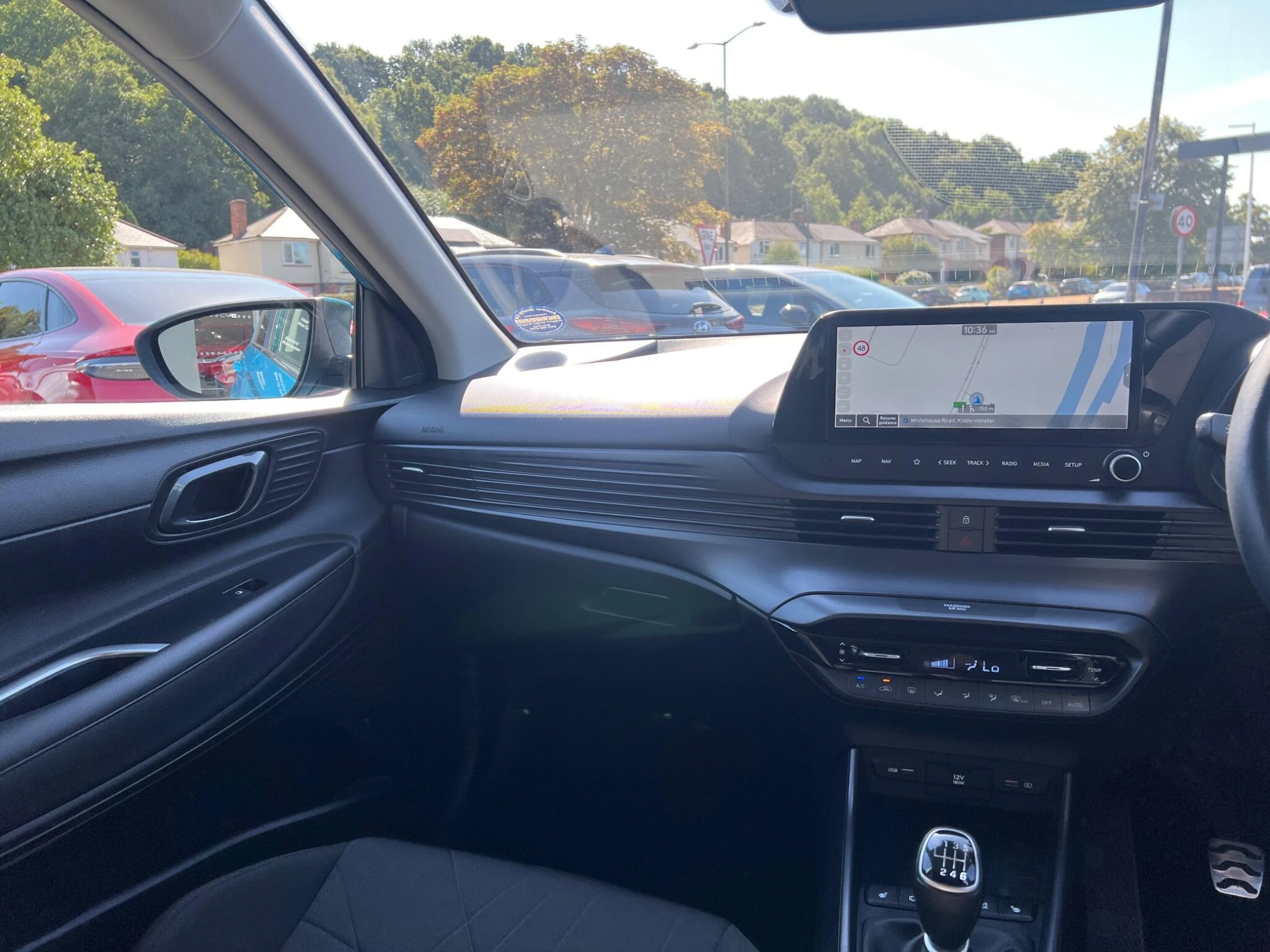 Vehicle image 26