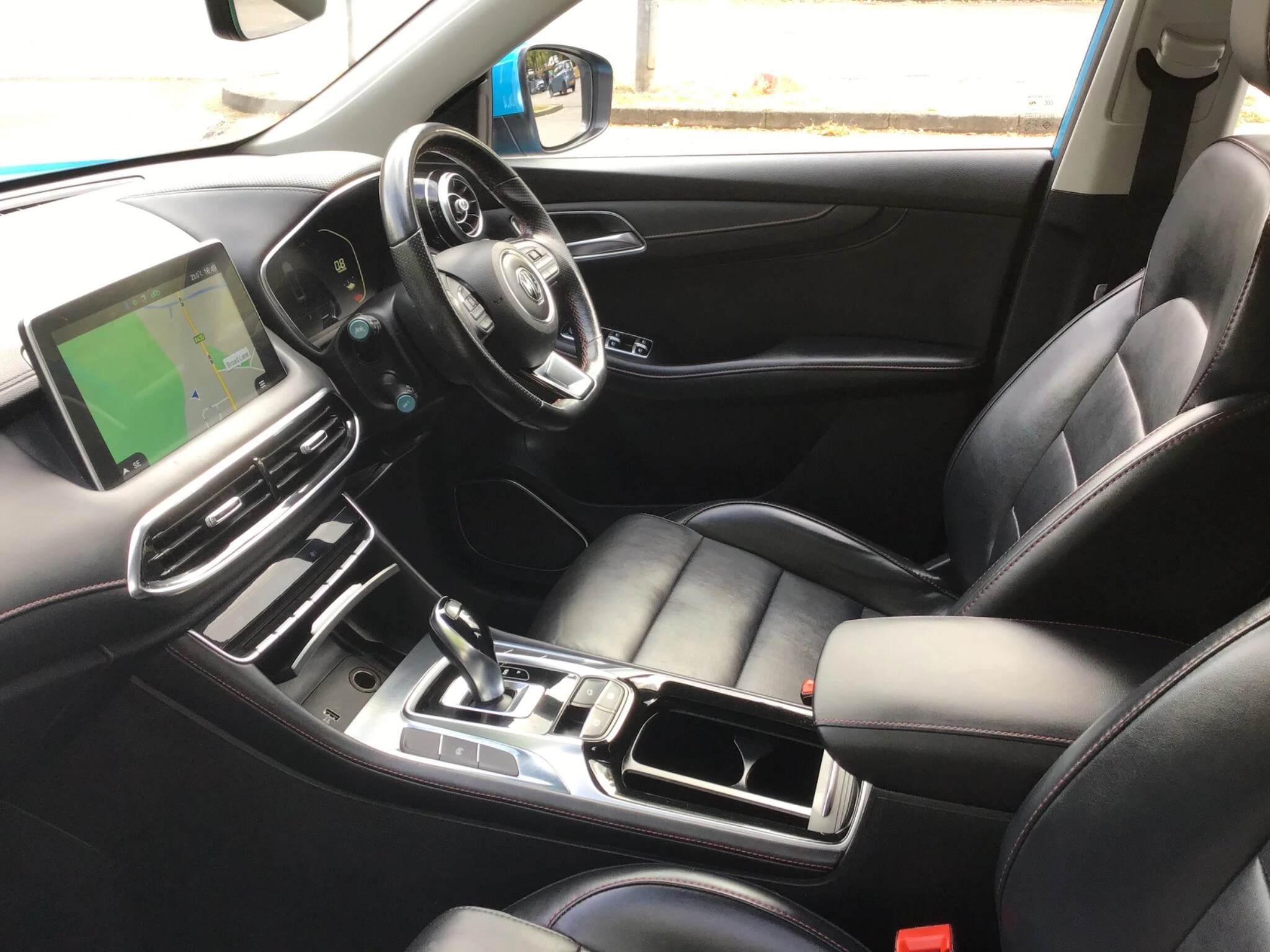 Vehicle image 21