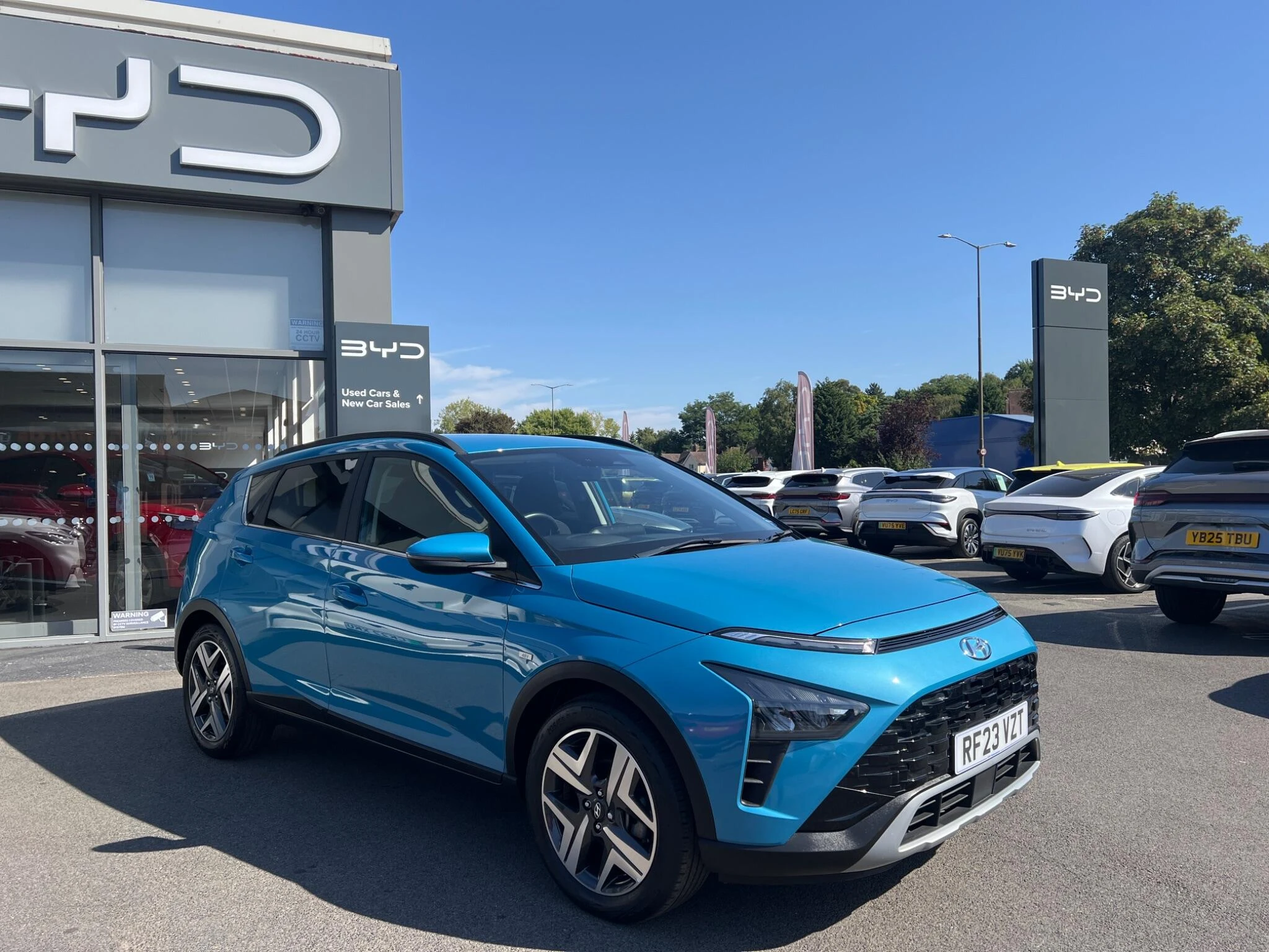 Vehicle image 6