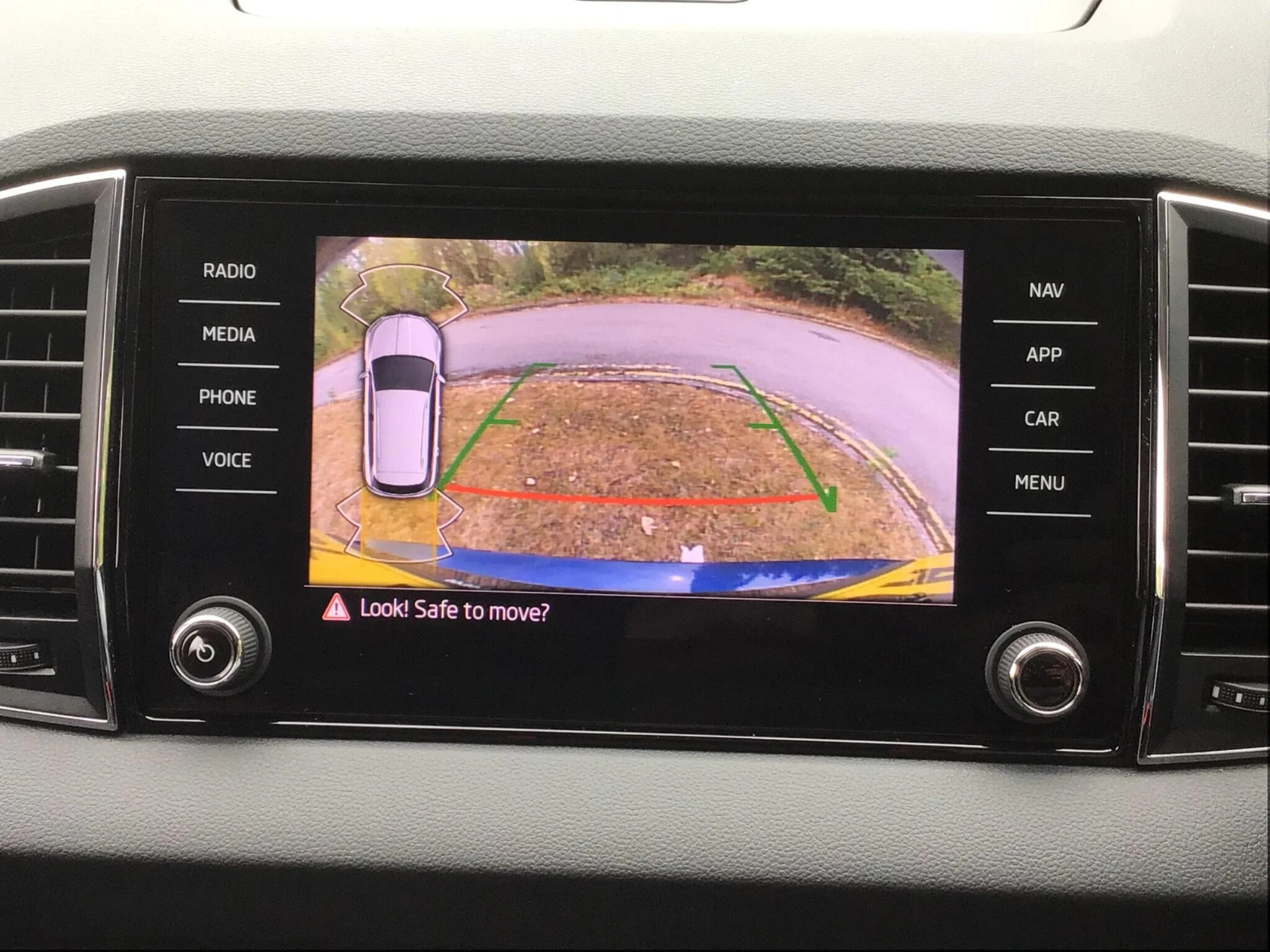 Vehicle image 20