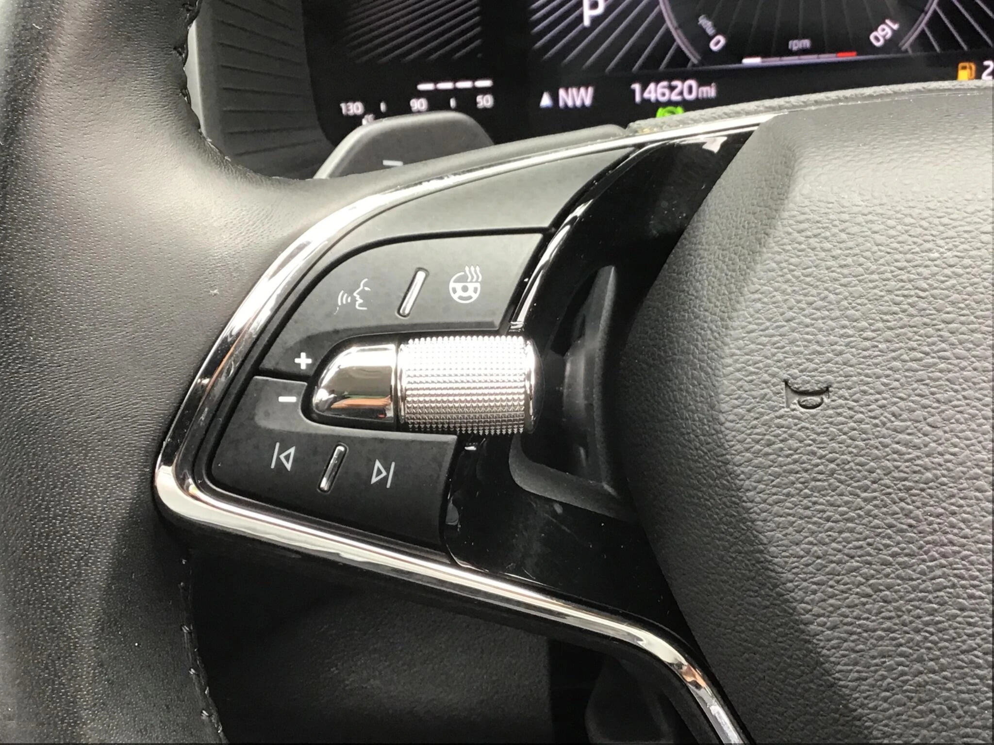 Vehicle image 39