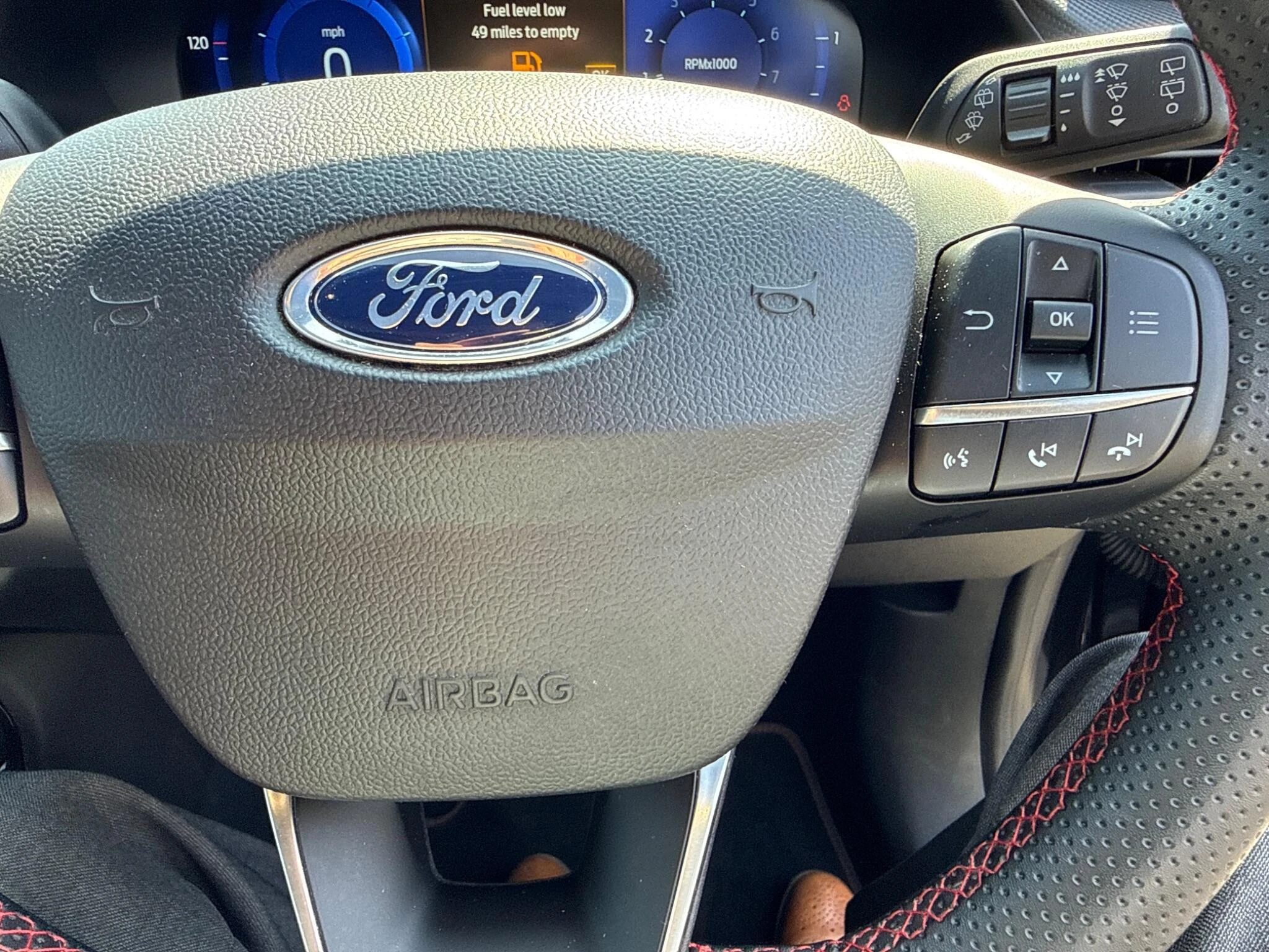 Vehicle image 30