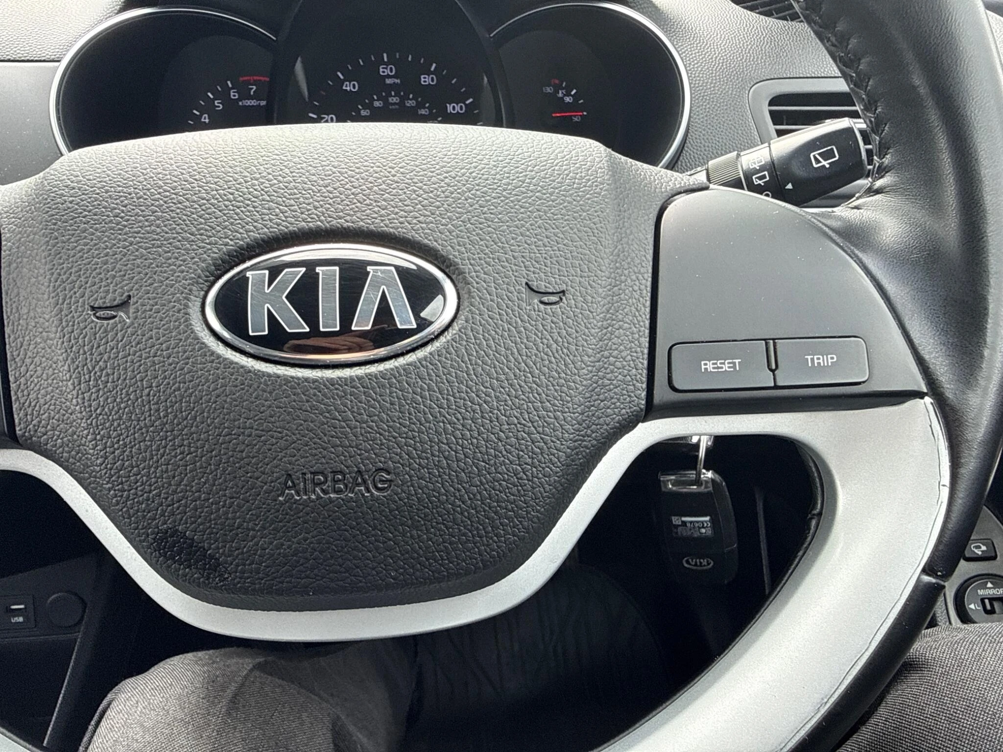 Vehicle image 43