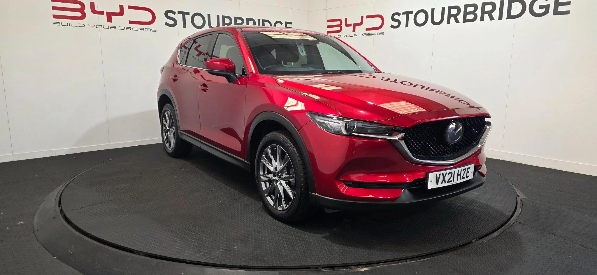 Vehicle image 5
