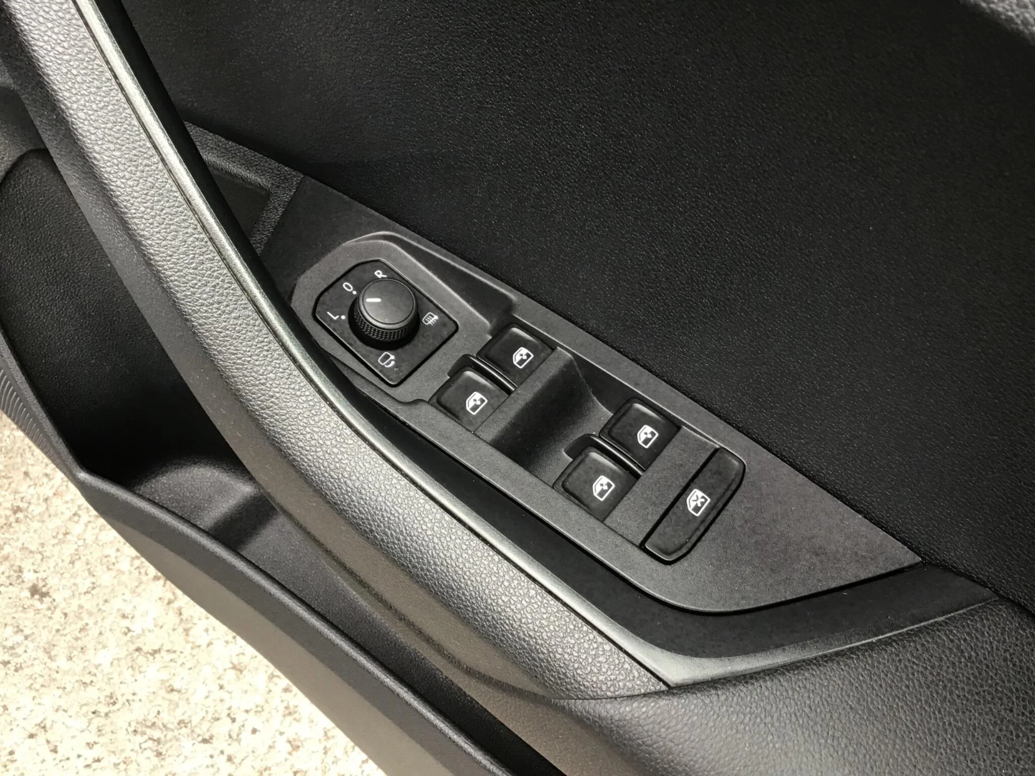 Vehicle image 45