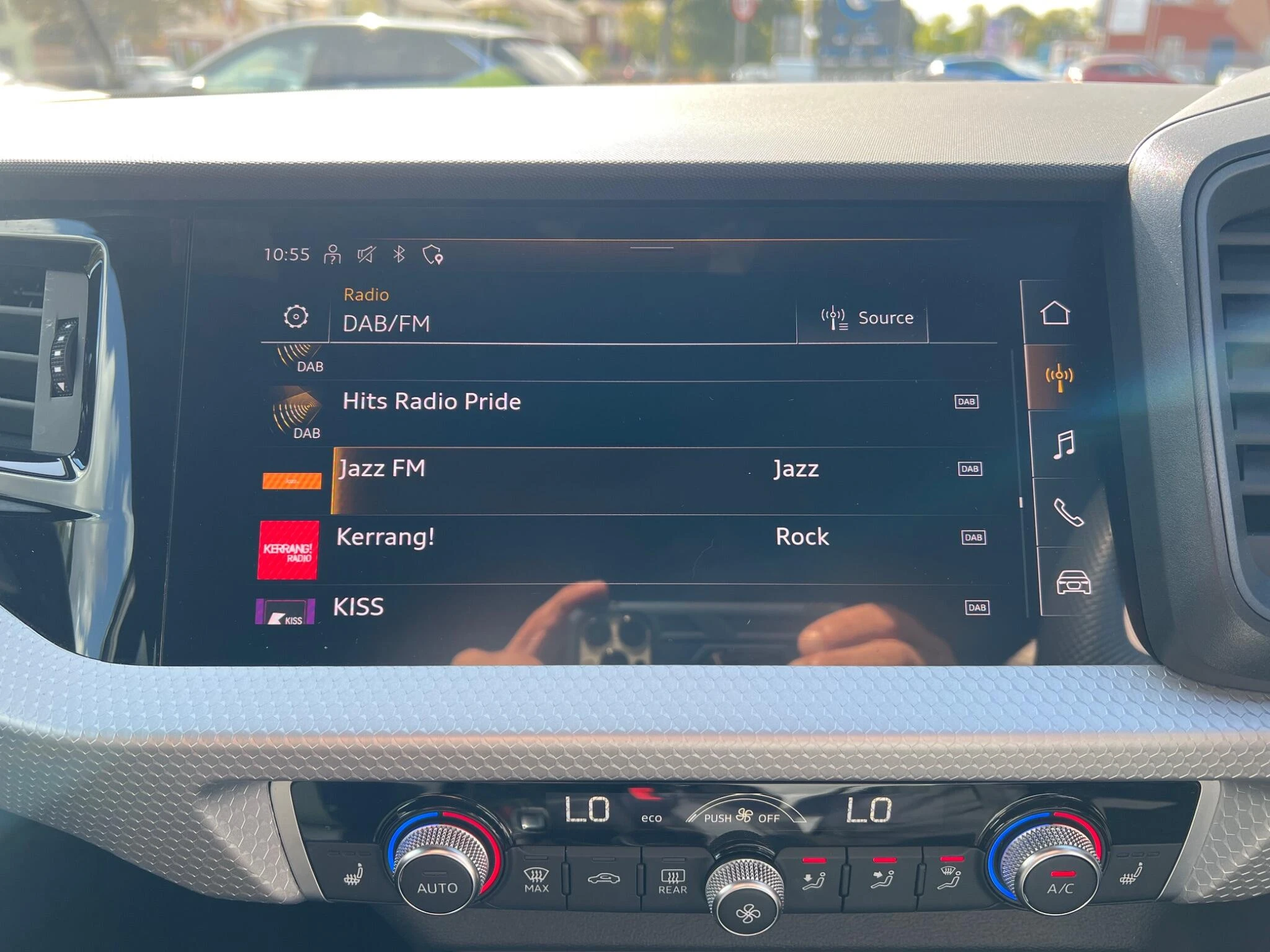 Vehicle image 36