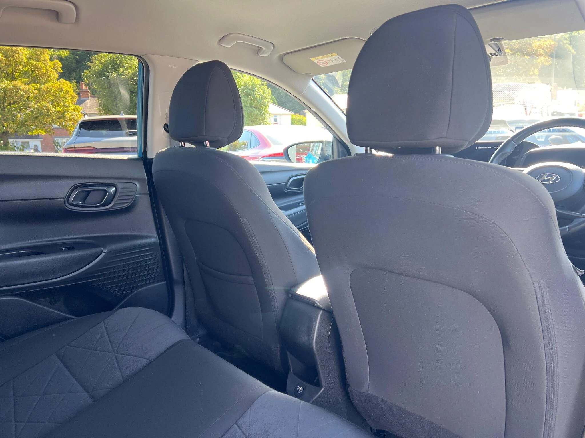 Vehicle image 30