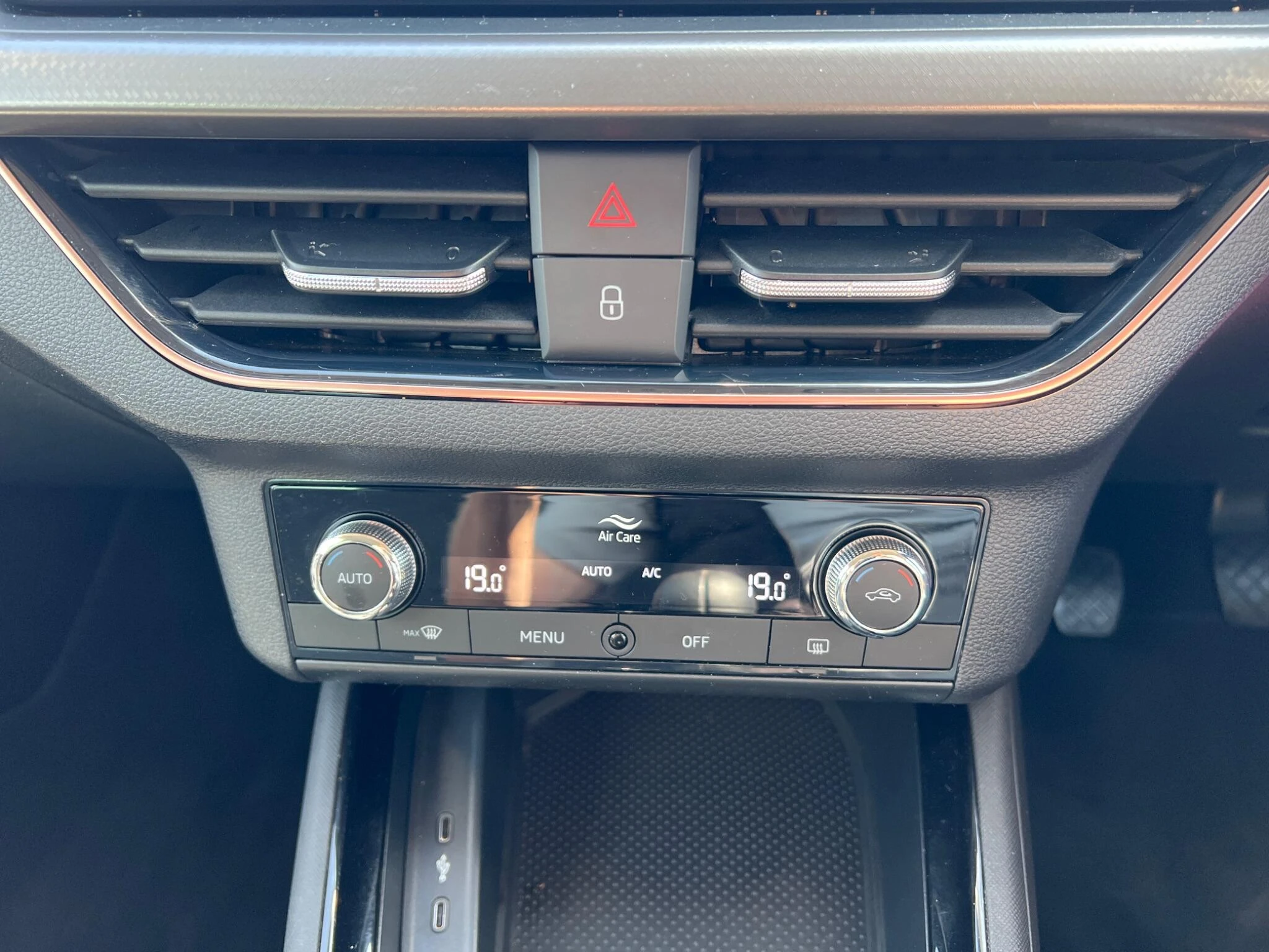 Vehicle image 39
