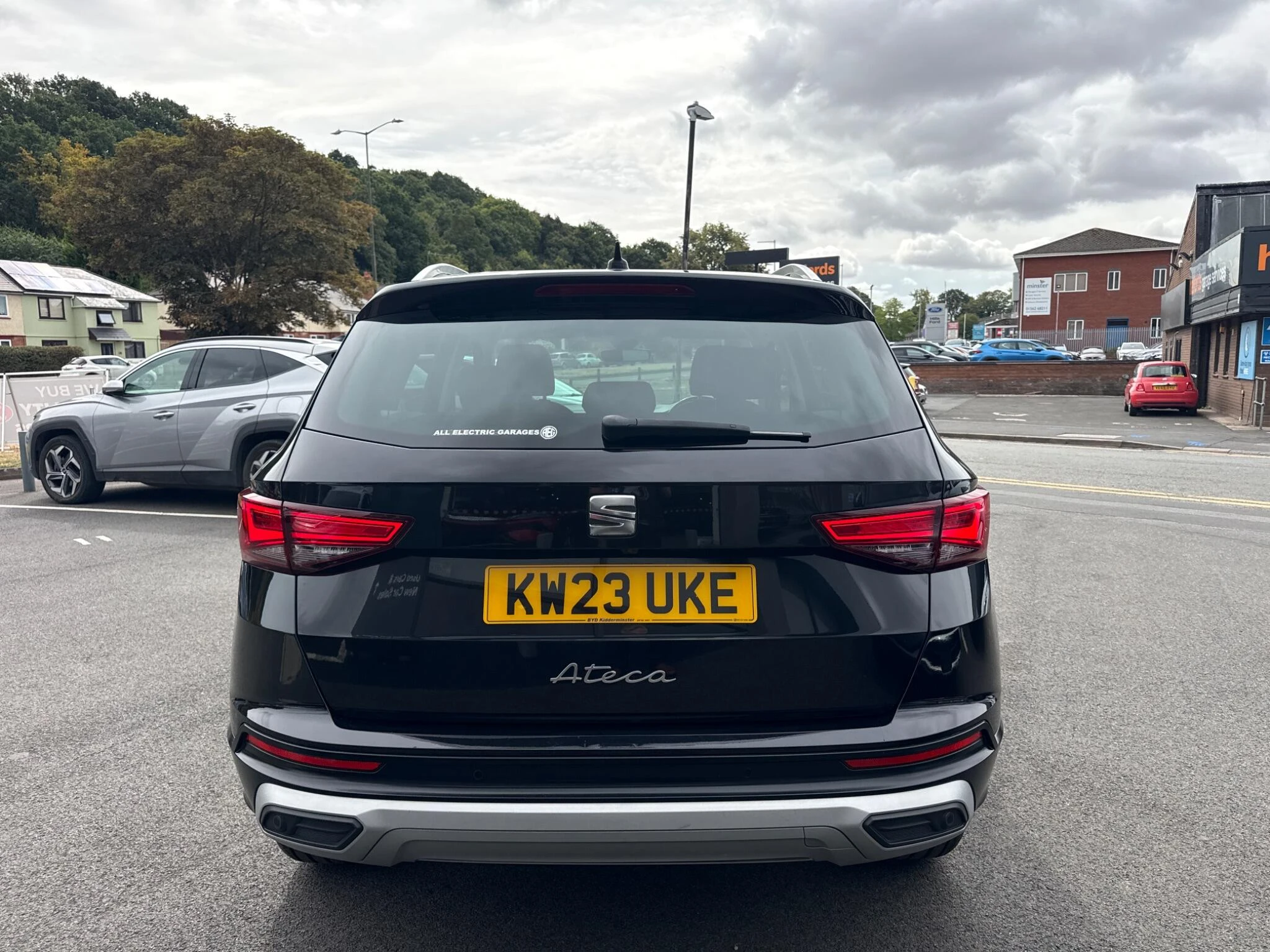Vehicle image 8