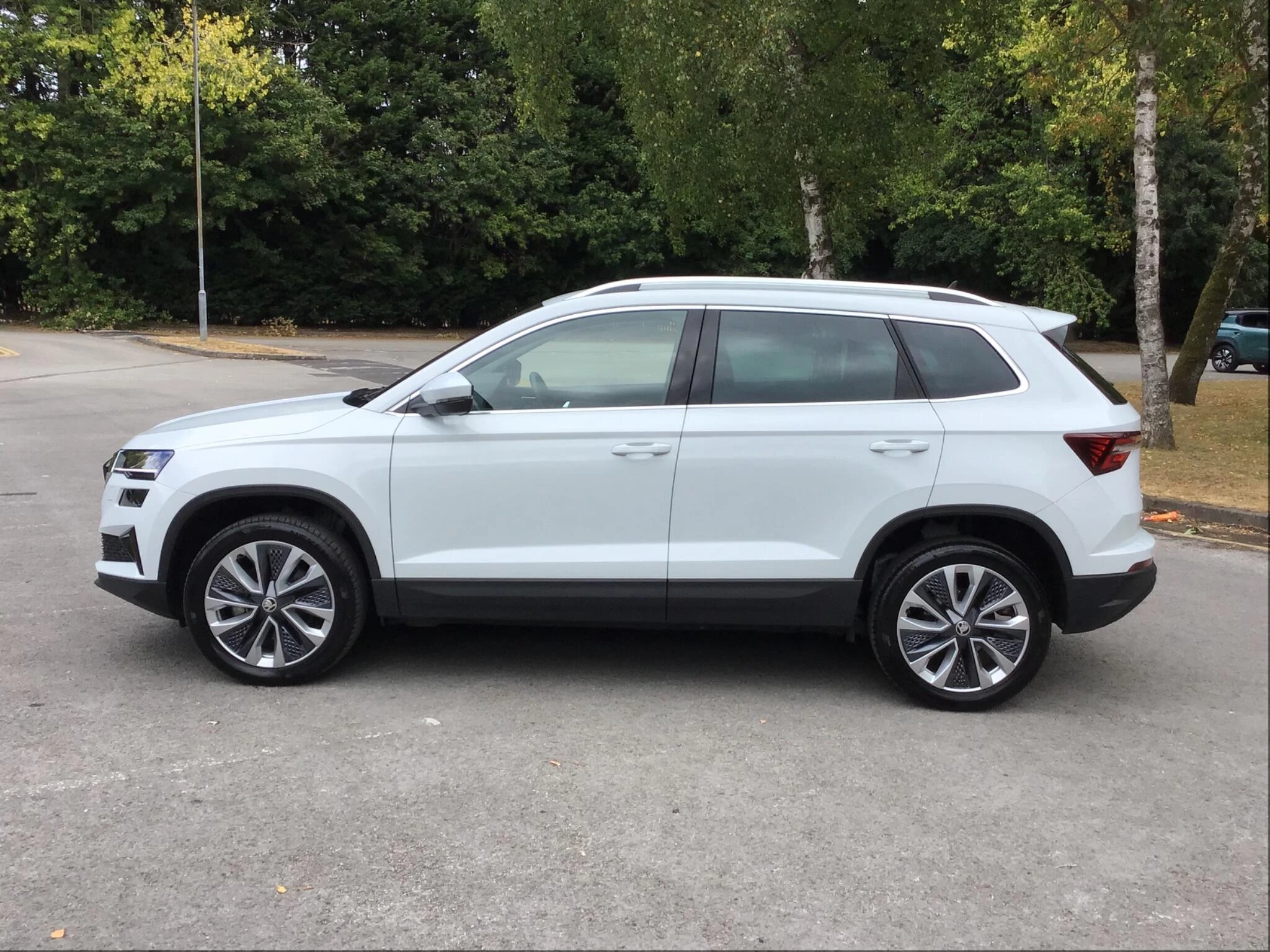 Vehicle image 6