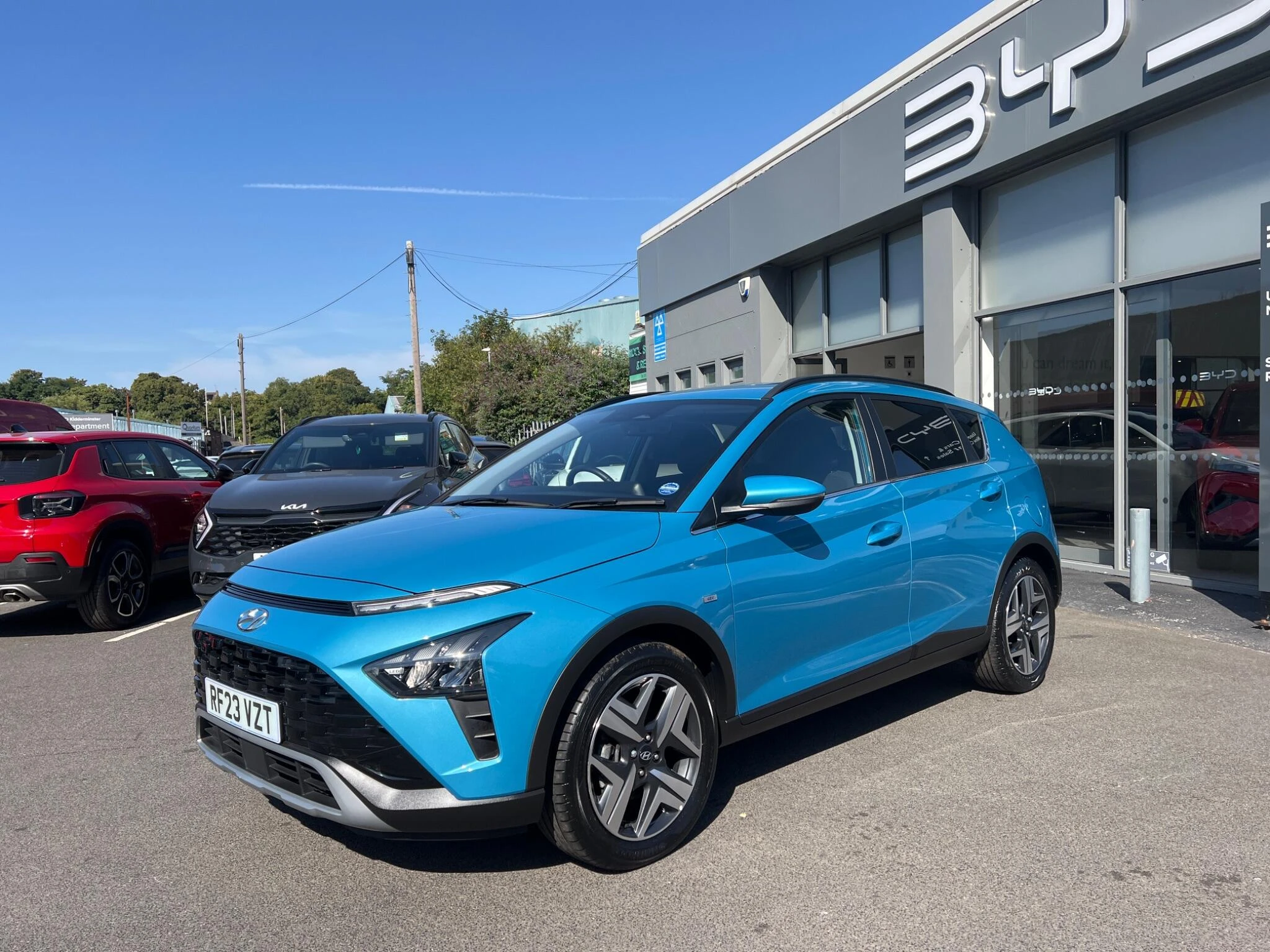 Vehicle image 3