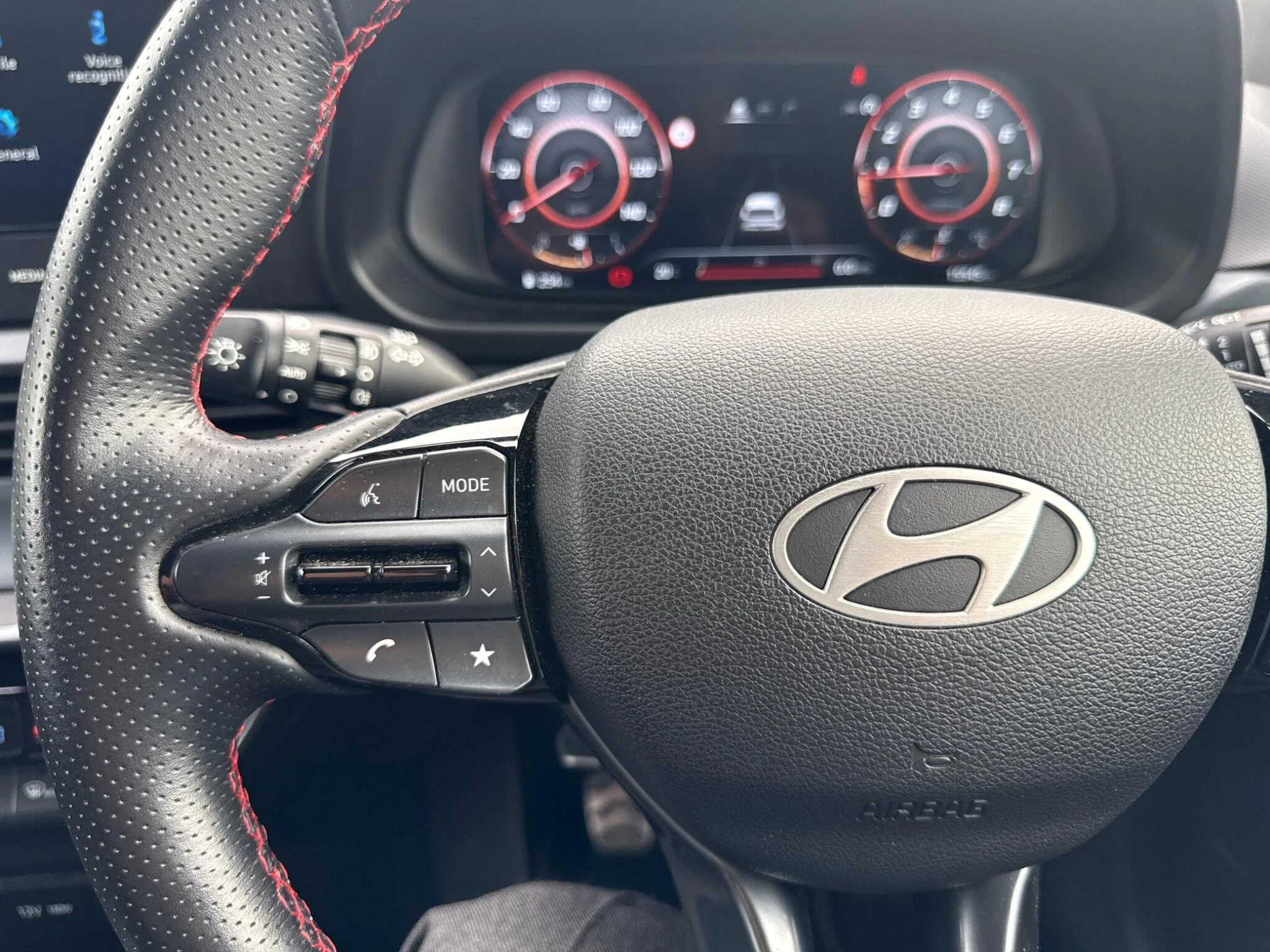 Vehicle image 40