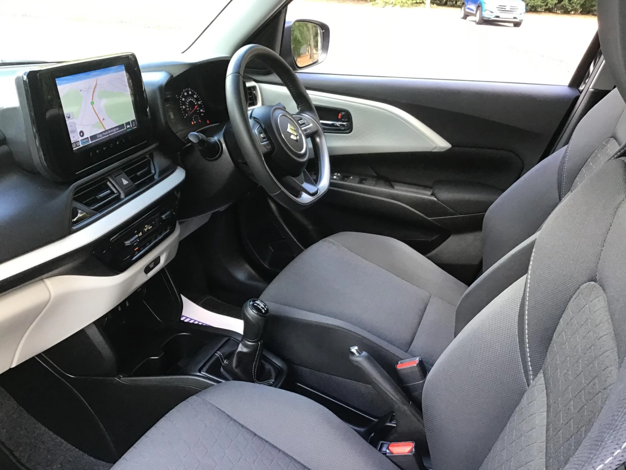Vehicle image 22