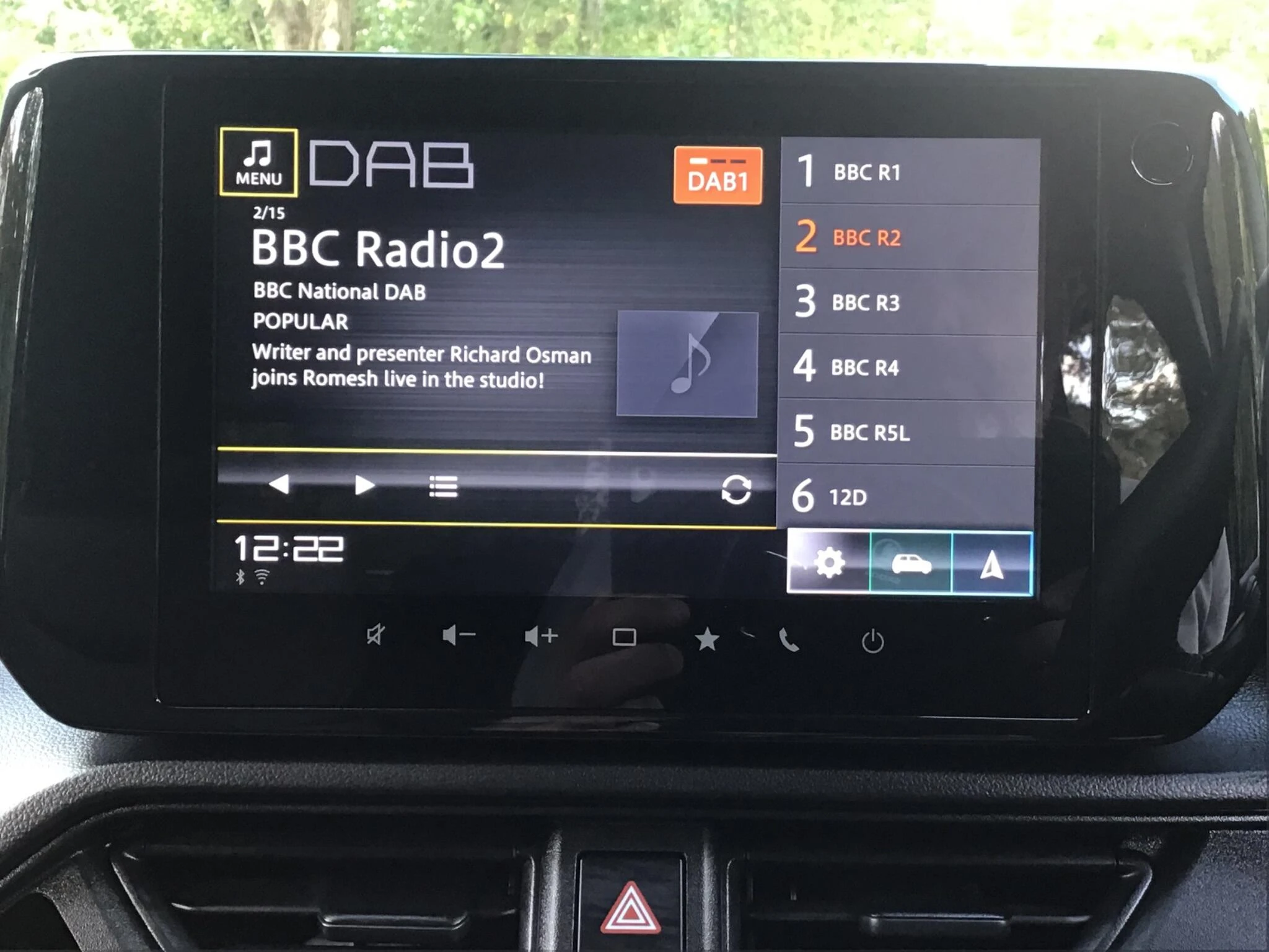 Vehicle image 18