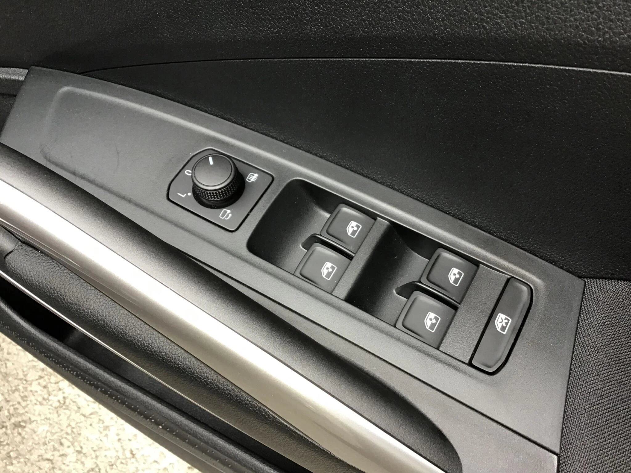 Vehicle image 41