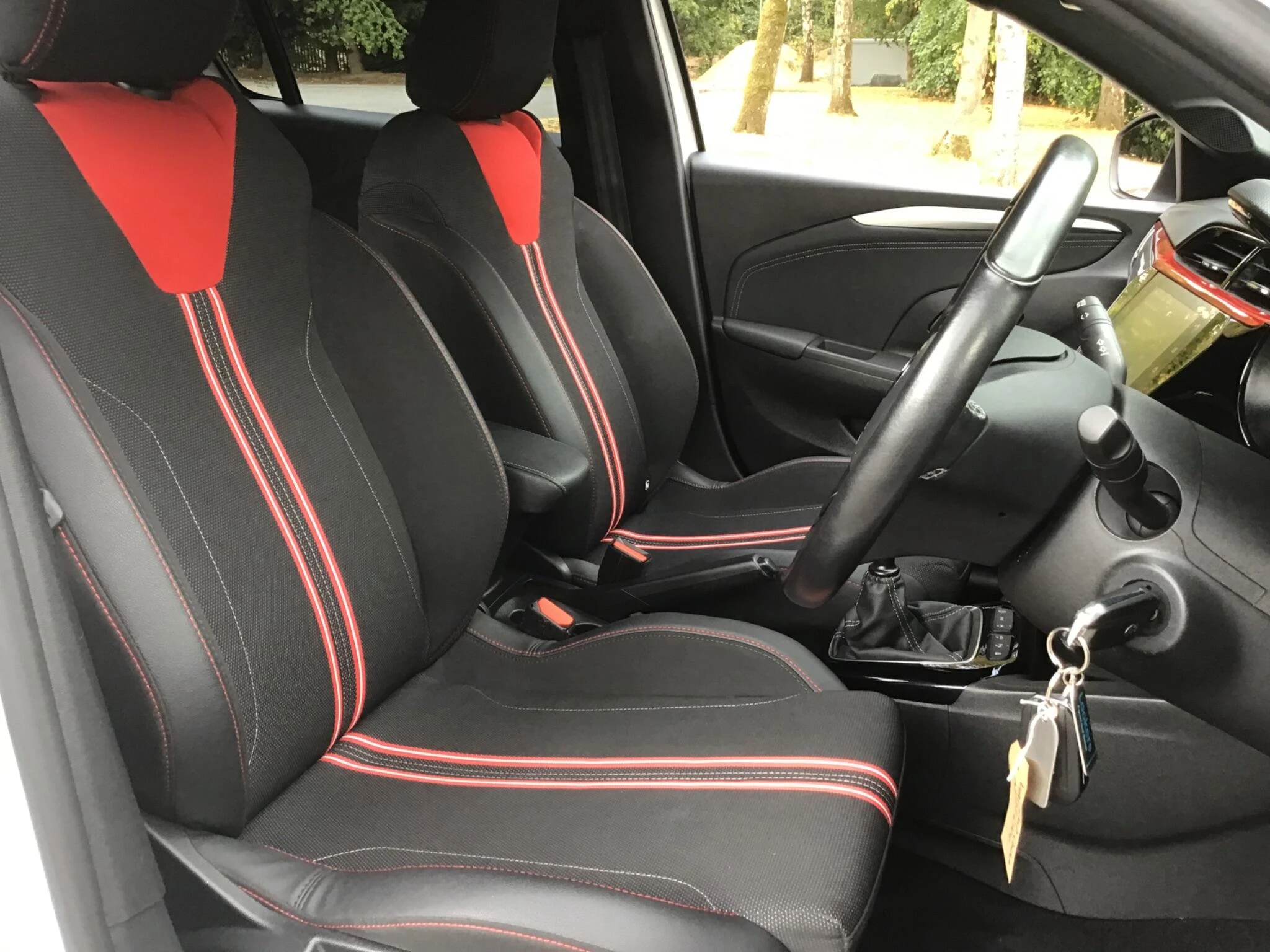 Vehicle image 35